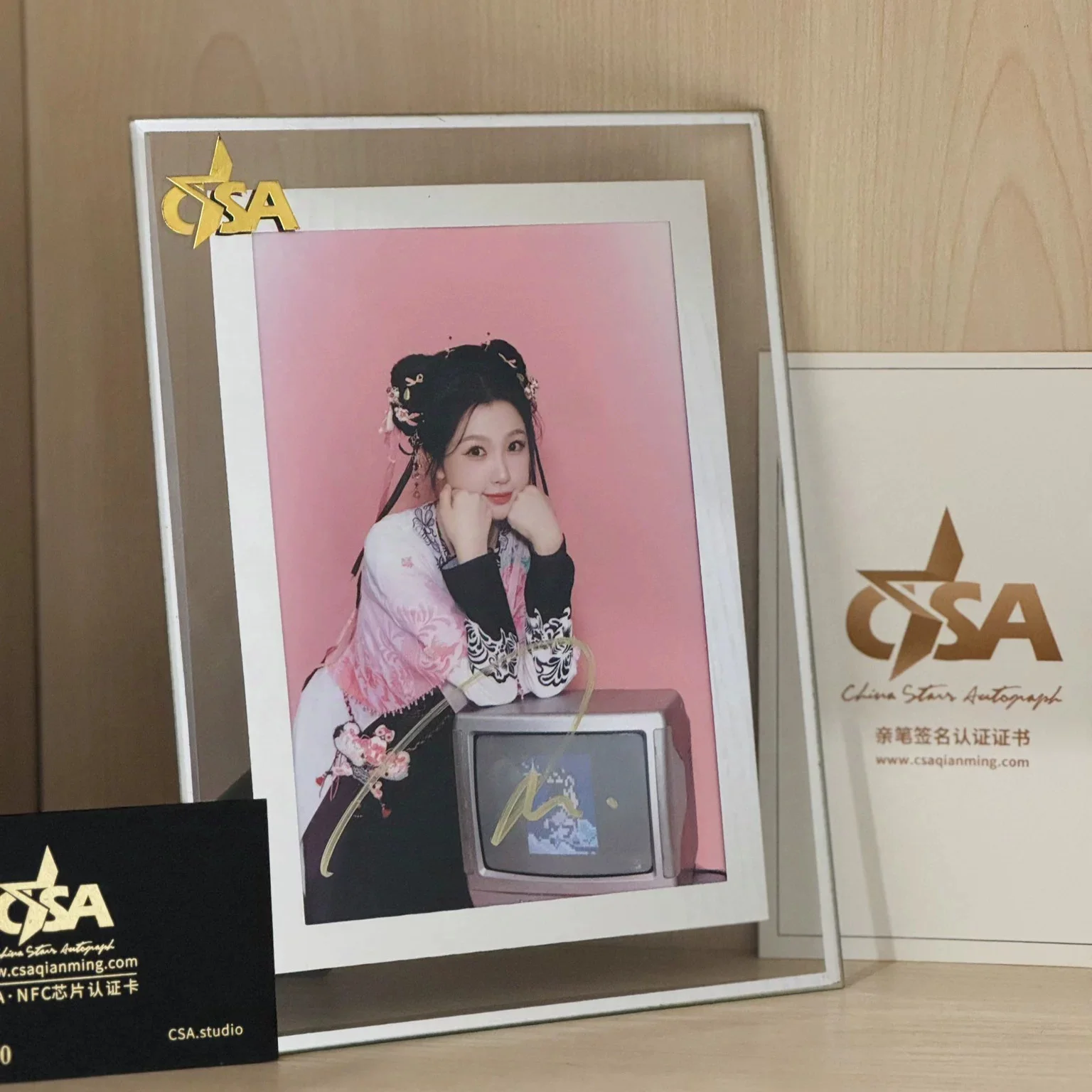 Yu Shuxin Chinese Speed and Love-HEYU Autograph Photos Signature Collection！, изображение 5
