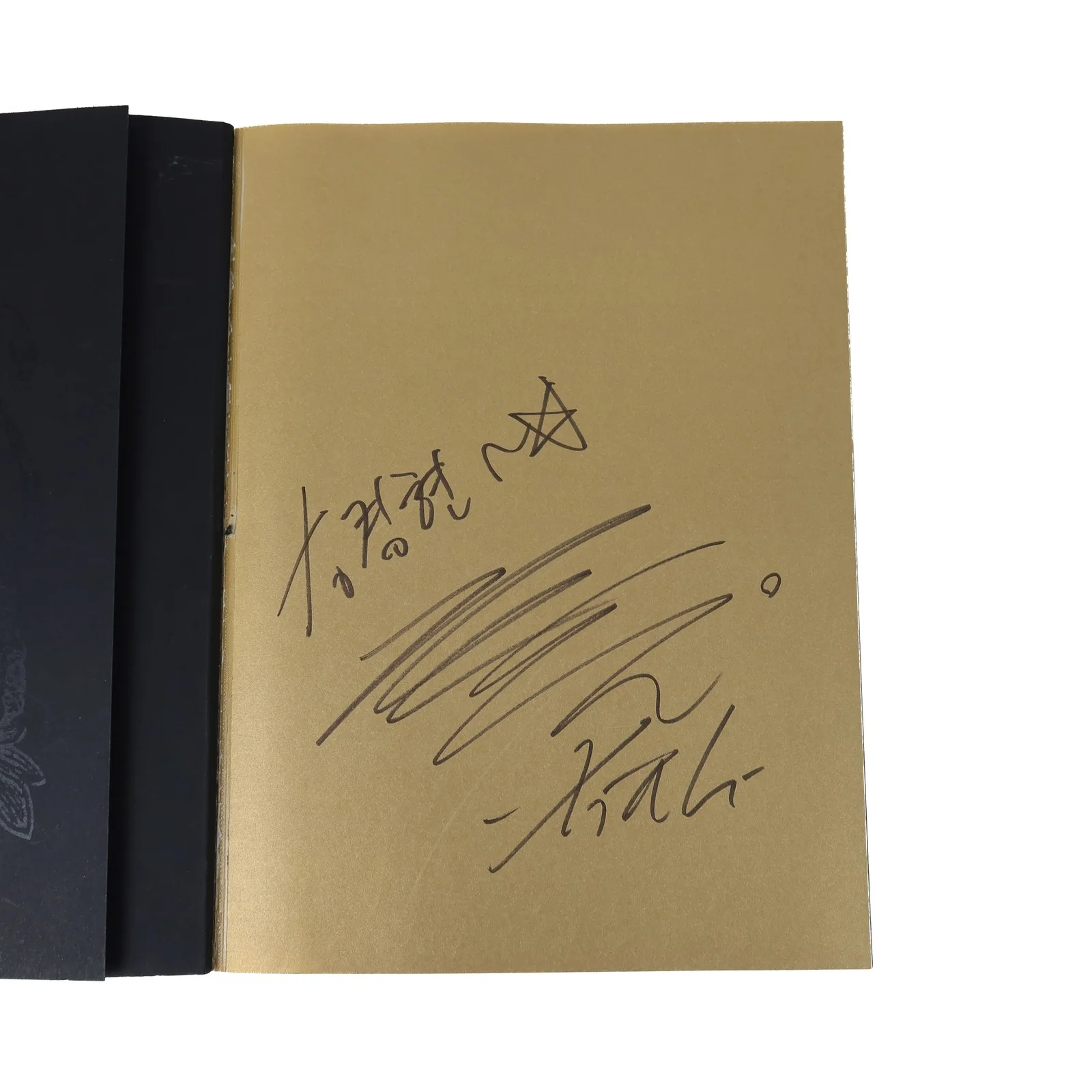 TVXQ - The Prince In Prague Book Photobook Xiah Signed DBSK Tohoshinki 2006, изображение 2