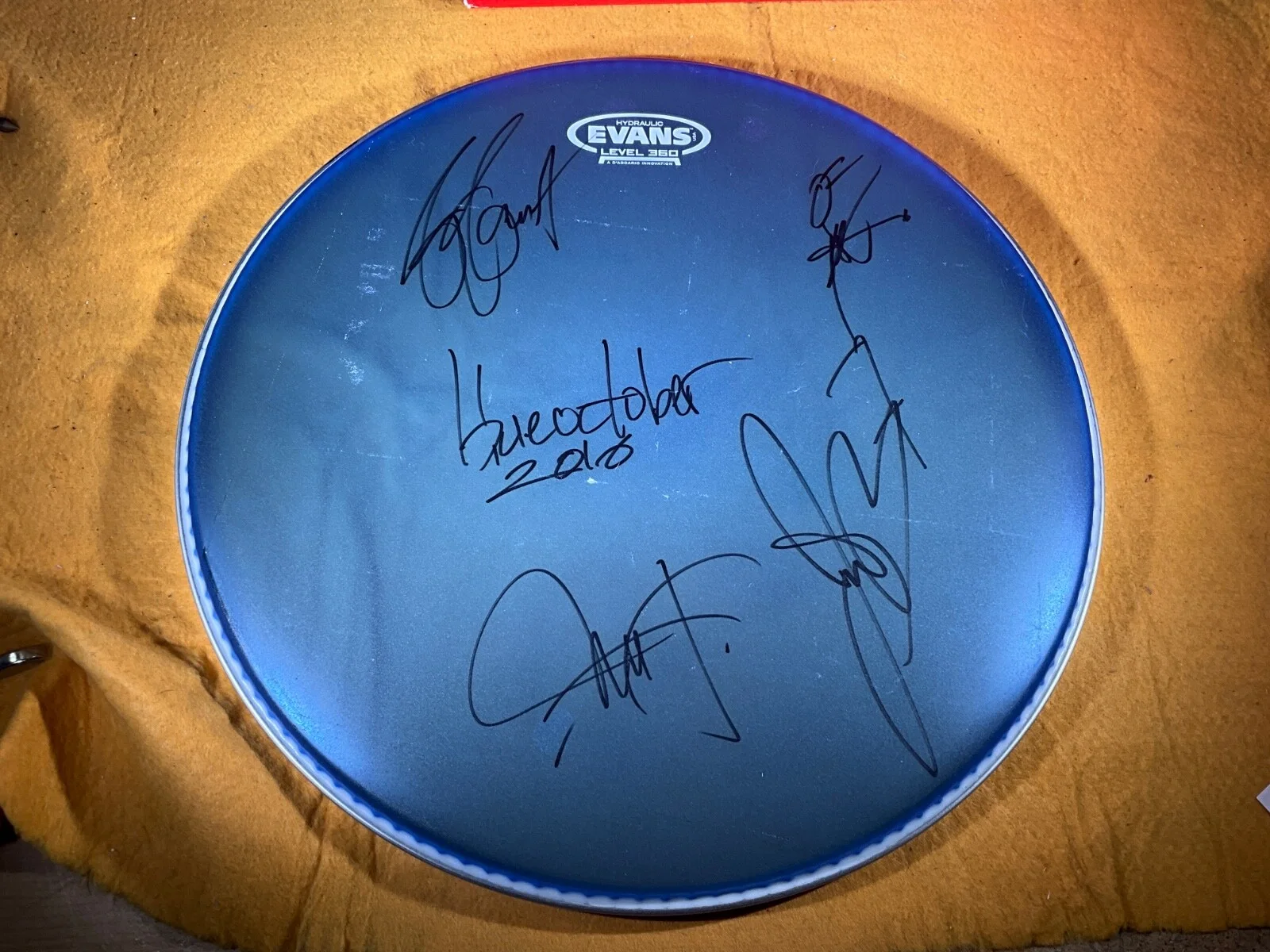 T5-98 BLUE OCTOBER BAND - DRUM HEAD (BLUE) - AUTOGRAPHED X4 - 2016 - CRAZY!, image 2