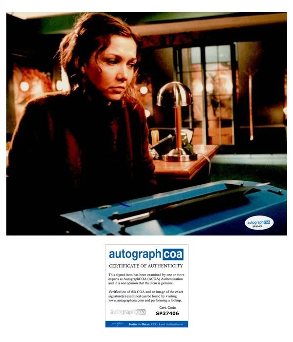 Maggie Gyllenhaal — Maggie Gyllenhaal "Secretary" AUTOGRAPH Signed 'Lee Holloway' 8x10 Photo ACOA
