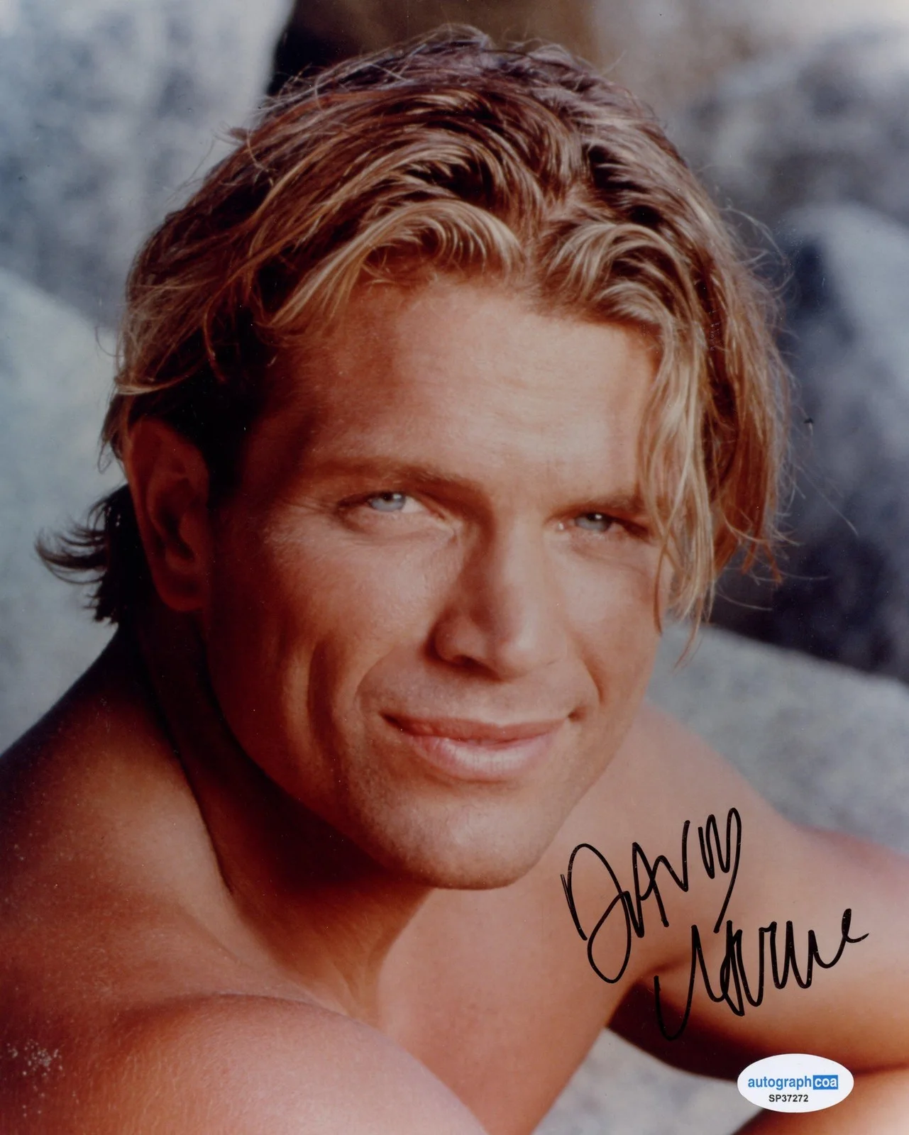 David Chokachi — David Chokachi "Baywatch" AUTOGRAPH Signed 'Cody Madison' 8x10 Photo ACOA, image 2