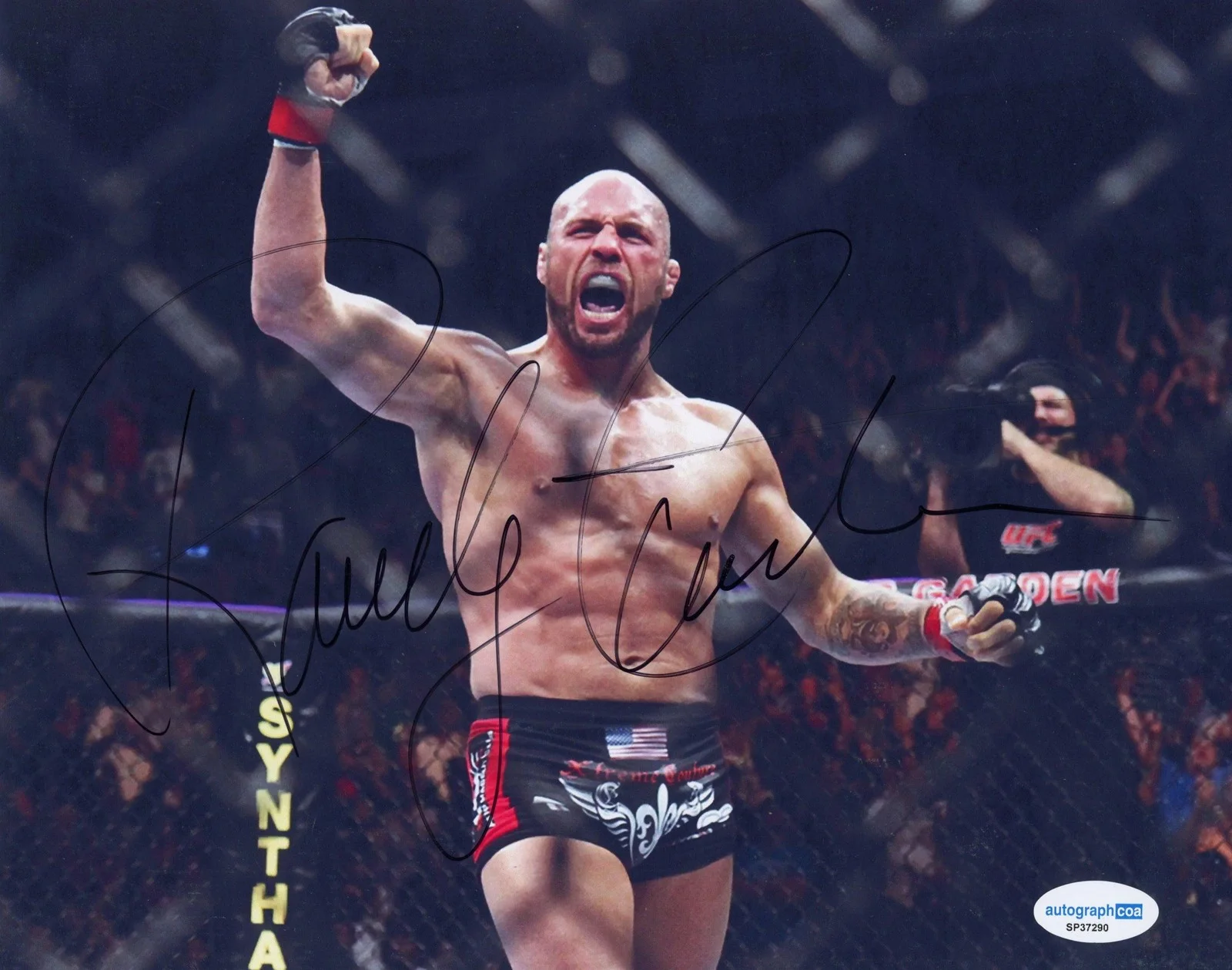 Randy Couture — Randy Couture AUTOGRAPH Signed UFC Fighter MMA Autographed 8x10 Photo ACOA, image 2