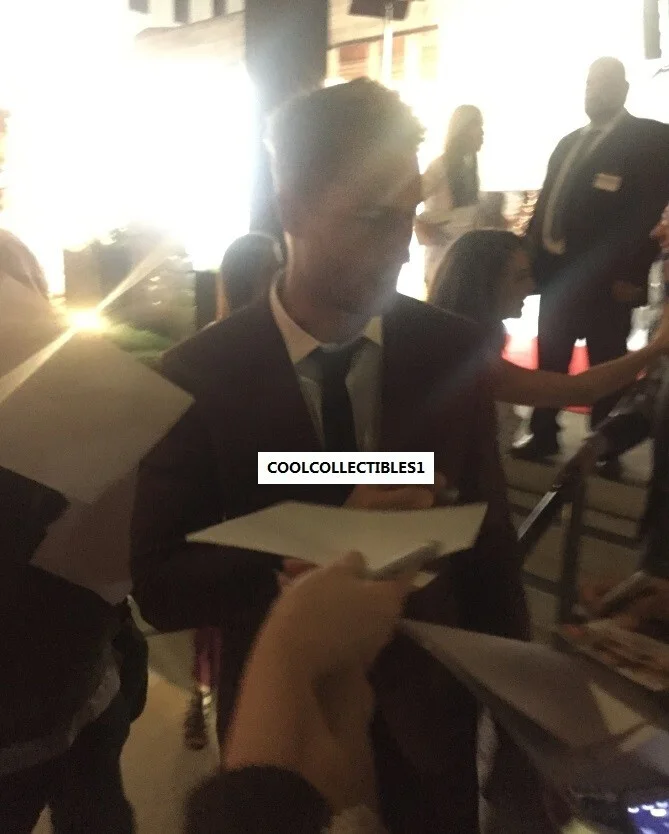 JUSTIN HARTLEY — JUSTIN HARTLEY of TRACKER IN PERSON SIGNED 8X10 COLOR PHOTO 2 C0A "PROOF", изображение 3