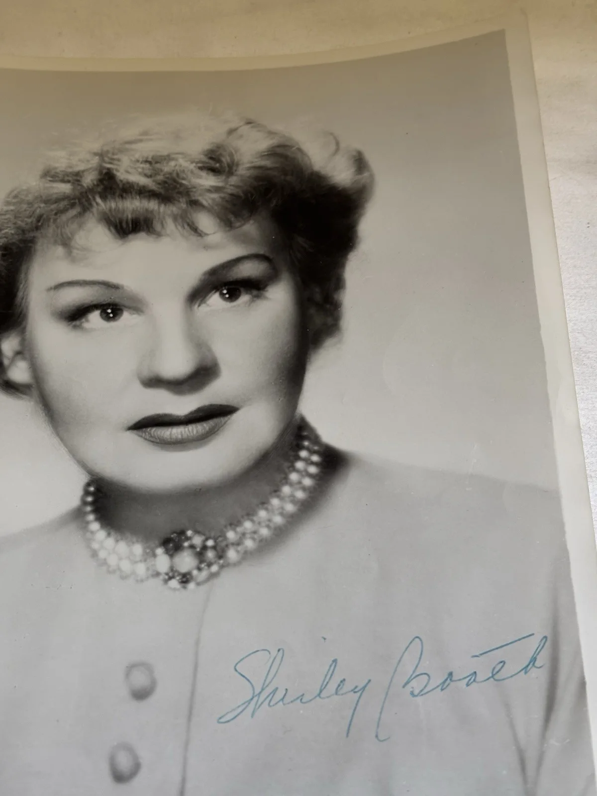 Vintage SHIRLEY BOOTH Signed Photograph. 8” x 10”., image 2
