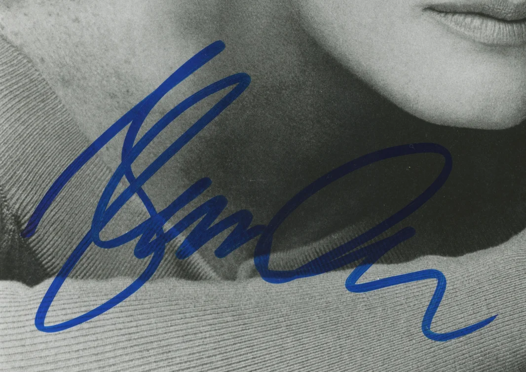 Glenn Close 101 Dalmatians Autographed Signed 8x10 Photo AMCo COA 24383, image 2