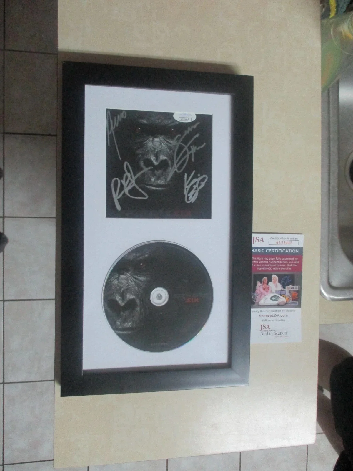 EXTREME JSA CERTIFIED AUTHENTIC AUTOGRAPHED/SIGNED FRAMED SIX CD, image 4