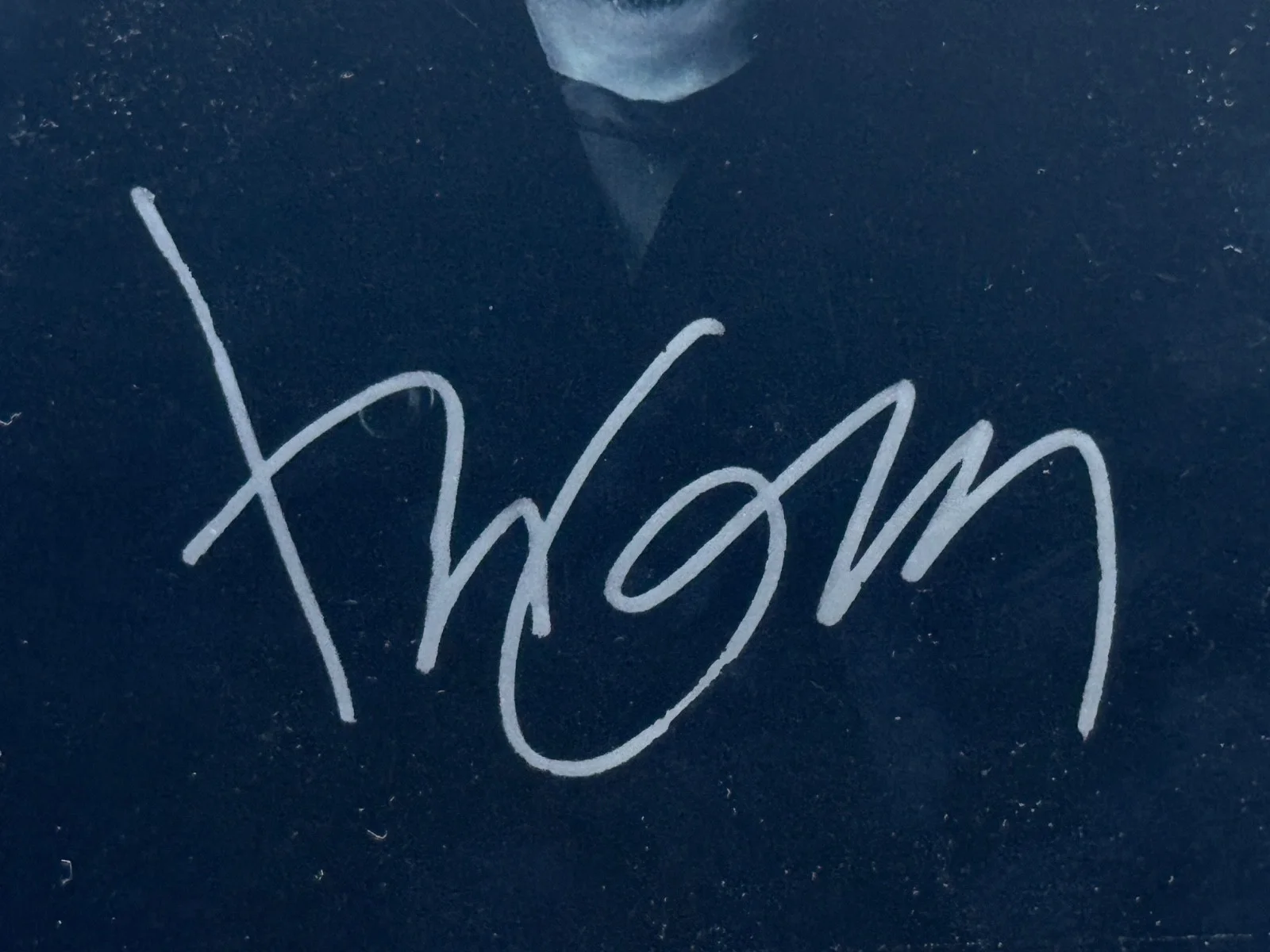 Thom Yorke — SIGNED RADIOHEAD Thom Yorke Photo with COA - Slipcover - Ships FREE, изображение 2