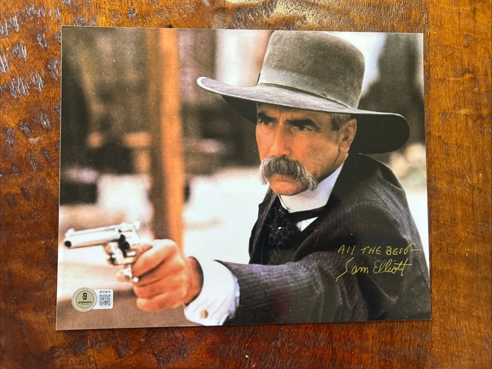 Sam Elliott — Sam Elliott Signed 8x10 Photo Beckett BAS Tombstone Autographed