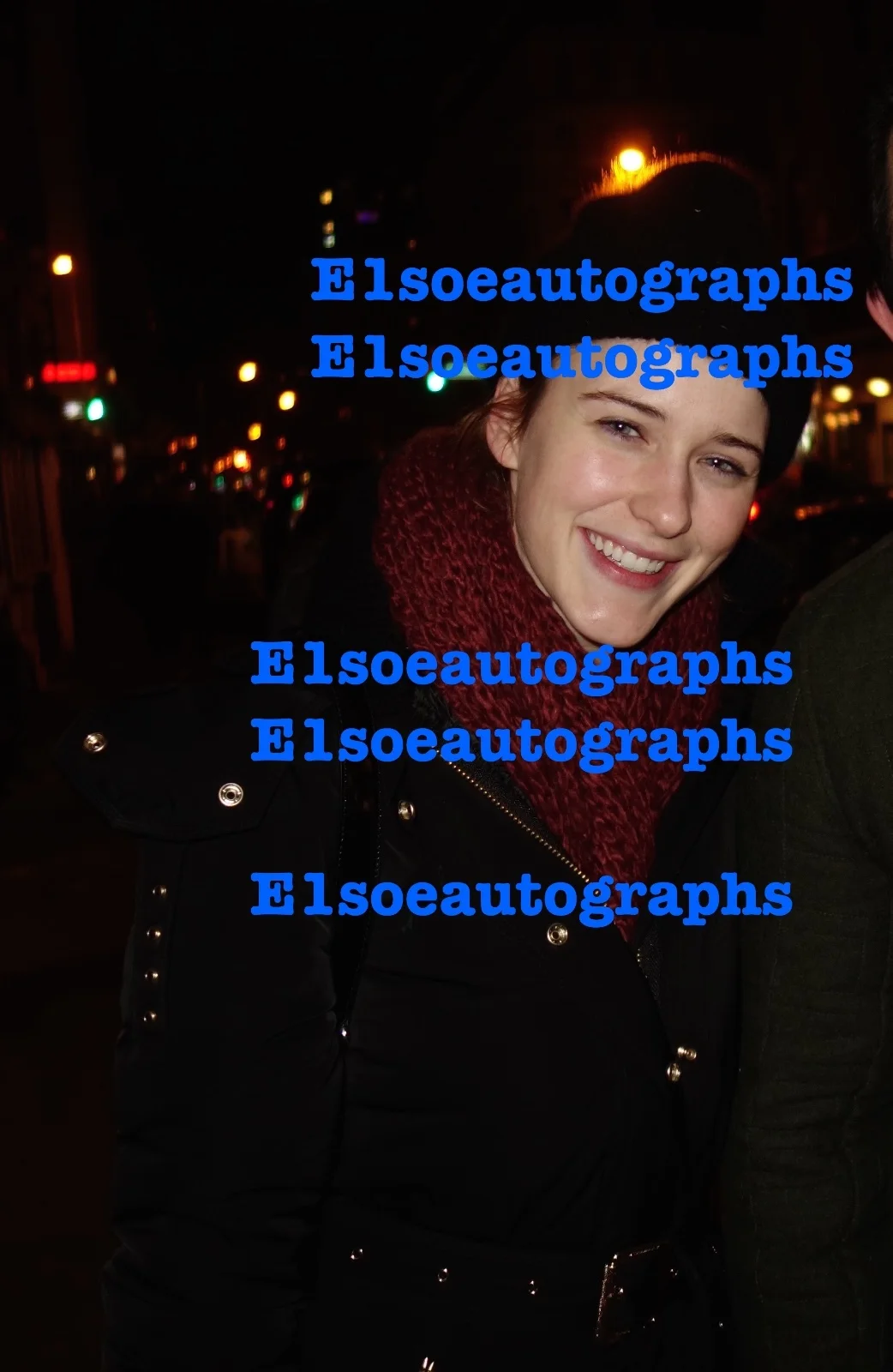 Rachel Brosnahan — Rachel Brosnahan signed 8x10 photo. In Person Photo Proof . Superman Lois Lane, изображение 2