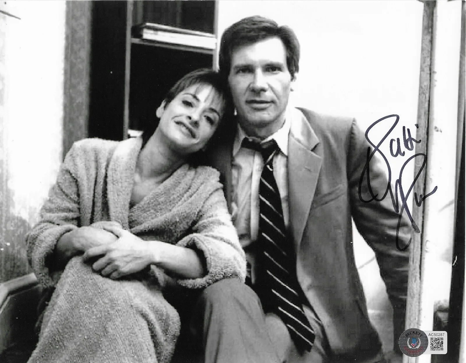 Patti LuPone — Patti LuPone Signed 8x10 Photo Autographed BAS Beckett Witness
