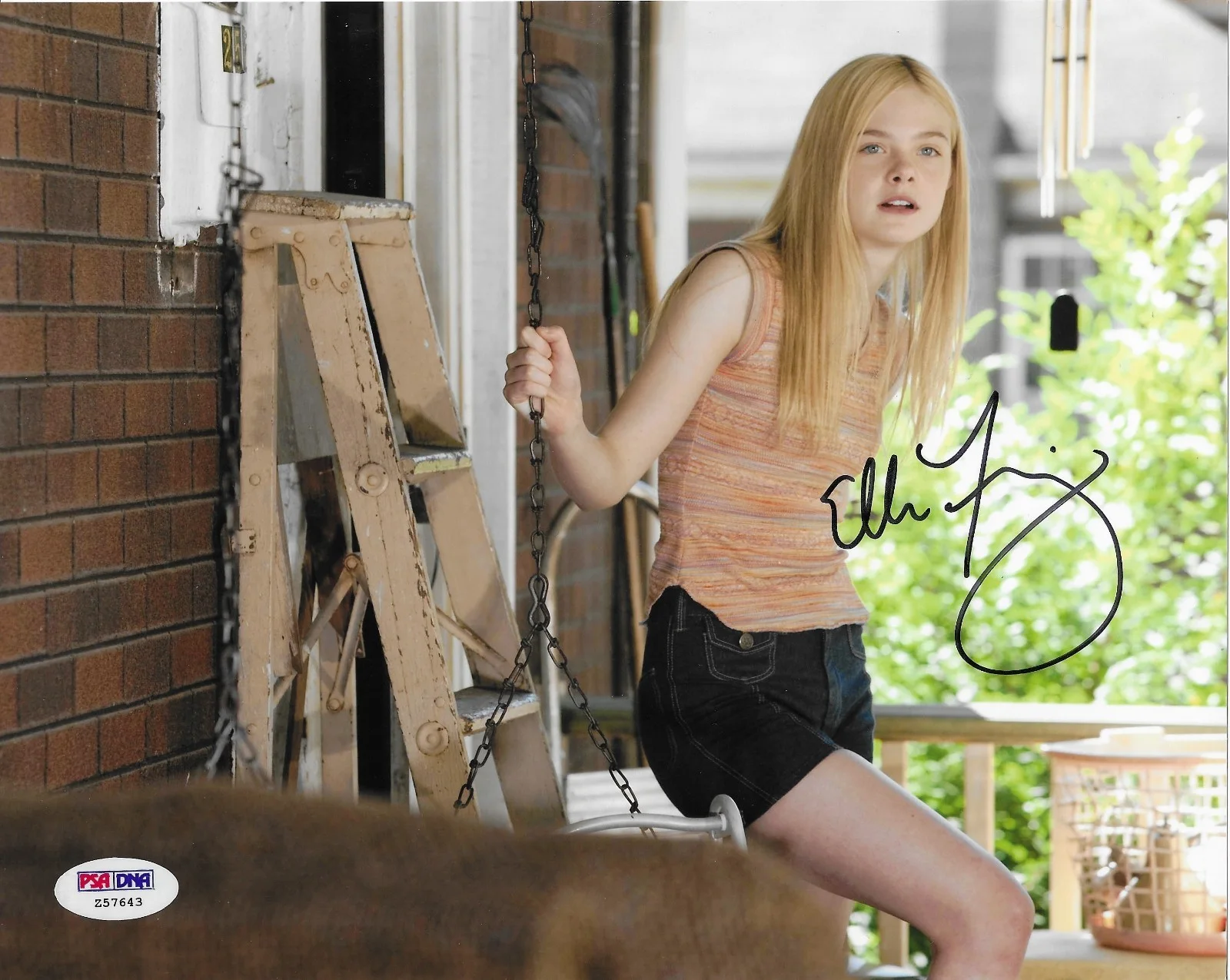 Elle Fanning — Elle Fanning PSA/DNA COA Signed 8x10 Photo Autographed Super 8 Maleficent