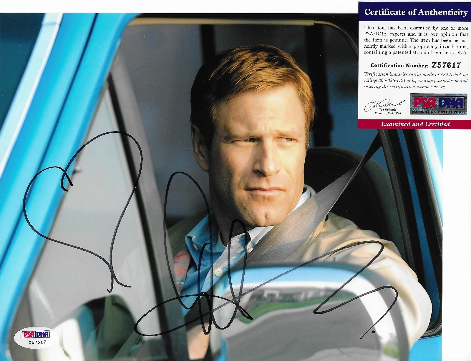 Aaron Eckhart — Aaron Eckhart Towelhead Signed 8x10 Photo Autographed PSA/DNA COA, image 2