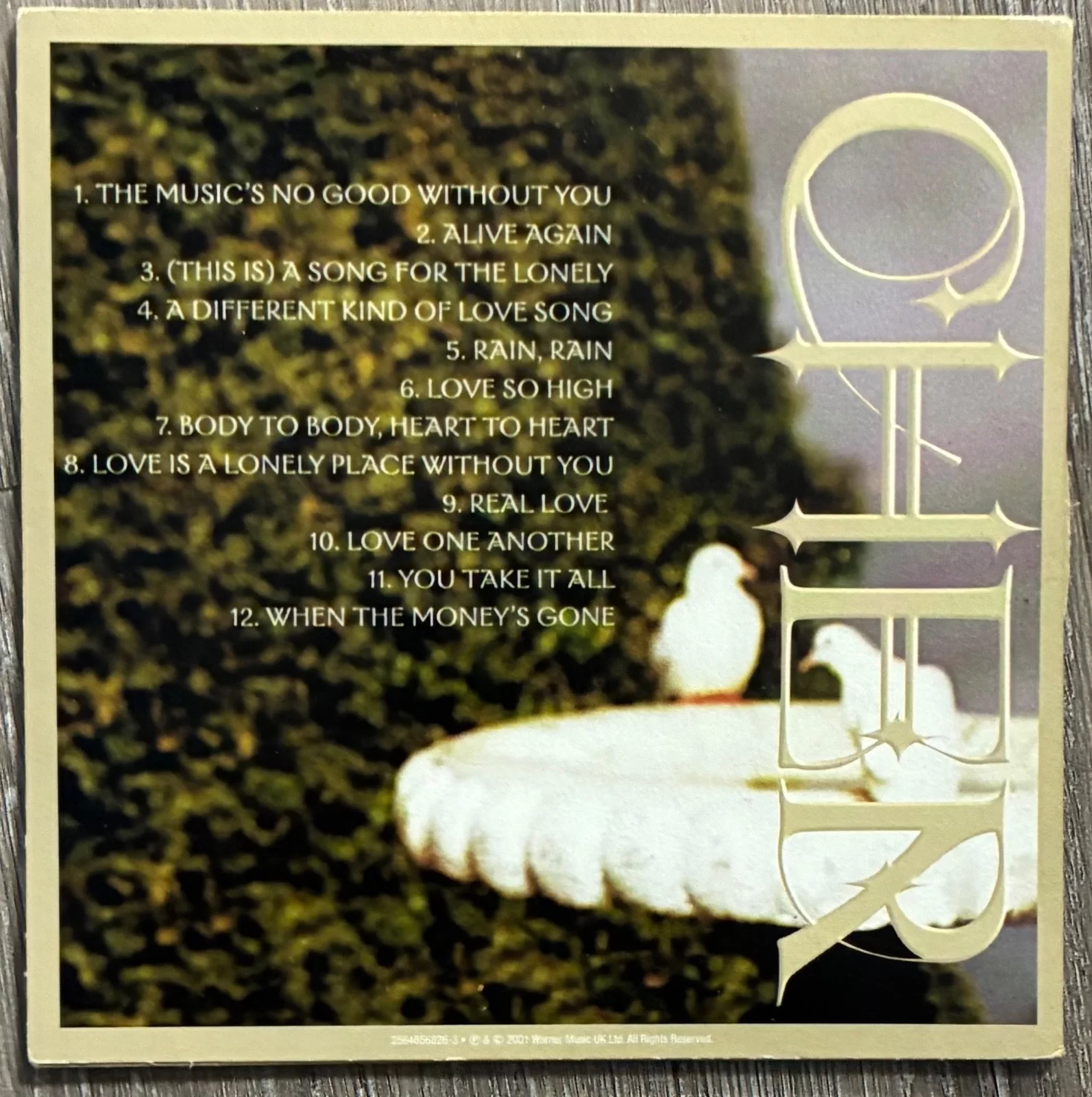 CHER Signed LIVING PROOF CD Autographed - Authentic Signature - NM/M Case, image 2