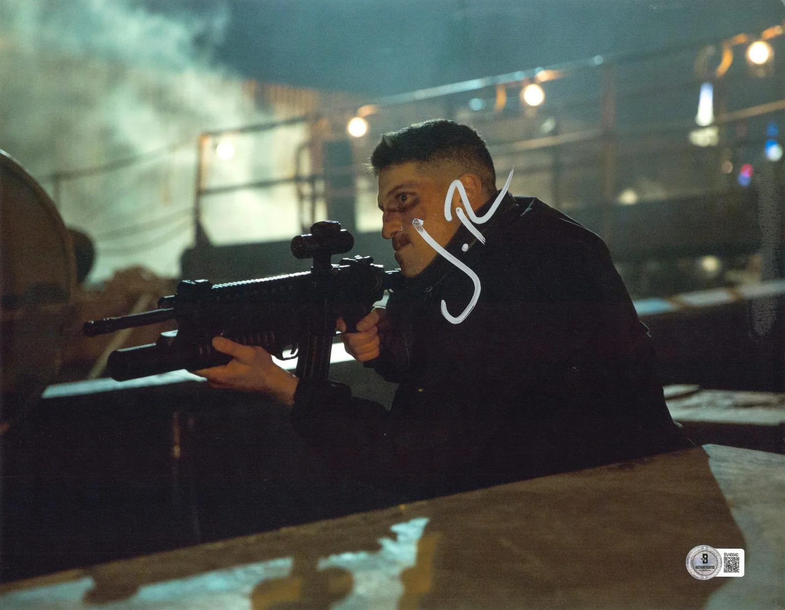 JON BERNTHAL — Jon Bernthal Frank Castle Signed Autograph The Punisher 11x14 Photo BAS Beckett