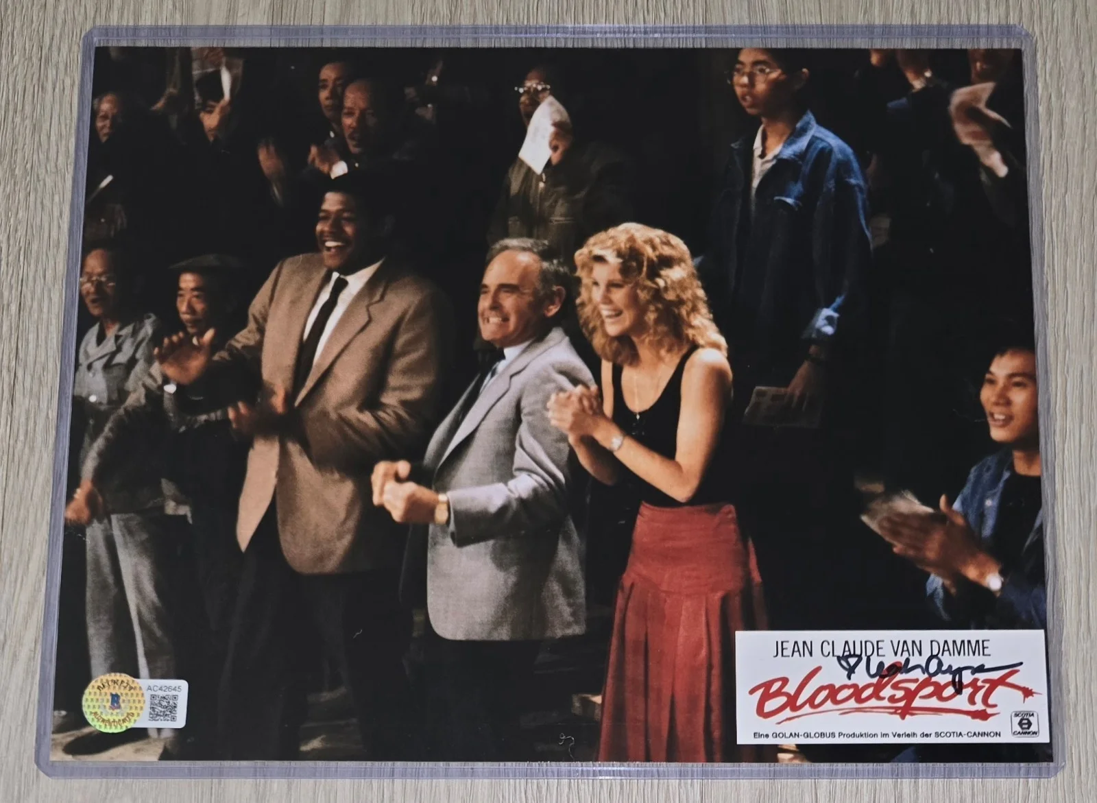 Leah Ayres — Leah Ayres Bloodsport Autograph Beckett BAS Authentic 8x10 Signed Photo Actress