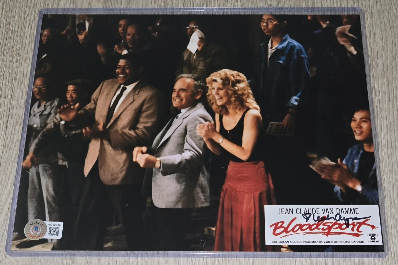 Leah Ayres — Leah Ayres Bloodsport Autograph Beckett BAS Authentic 8x10 Signed Photo Actress, изображение 2