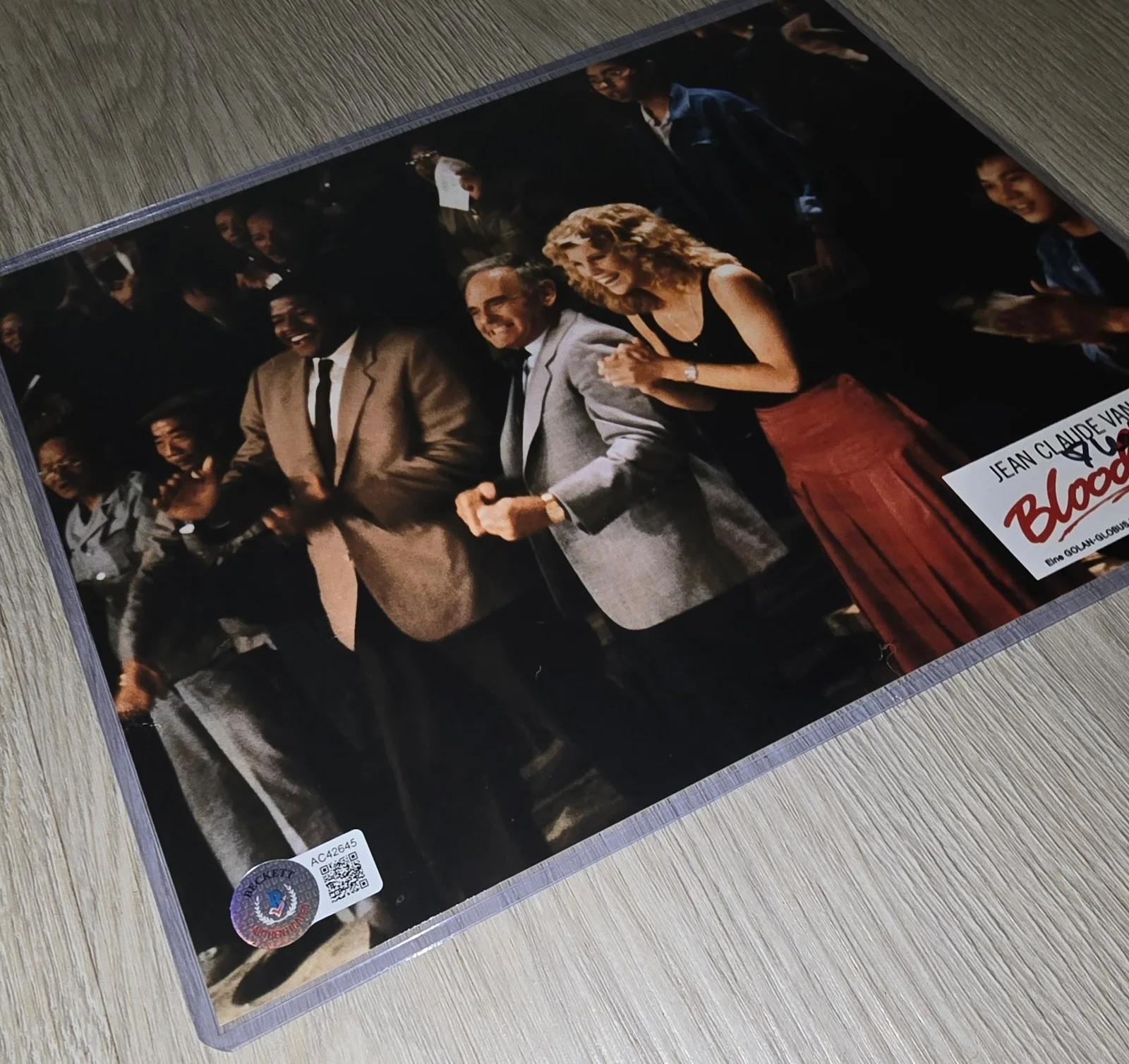Leah Ayres — Leah Ayres Bloodsport Autograph Beckett BAS Authentic 8x10 Signed Photo Actress, изображение 4