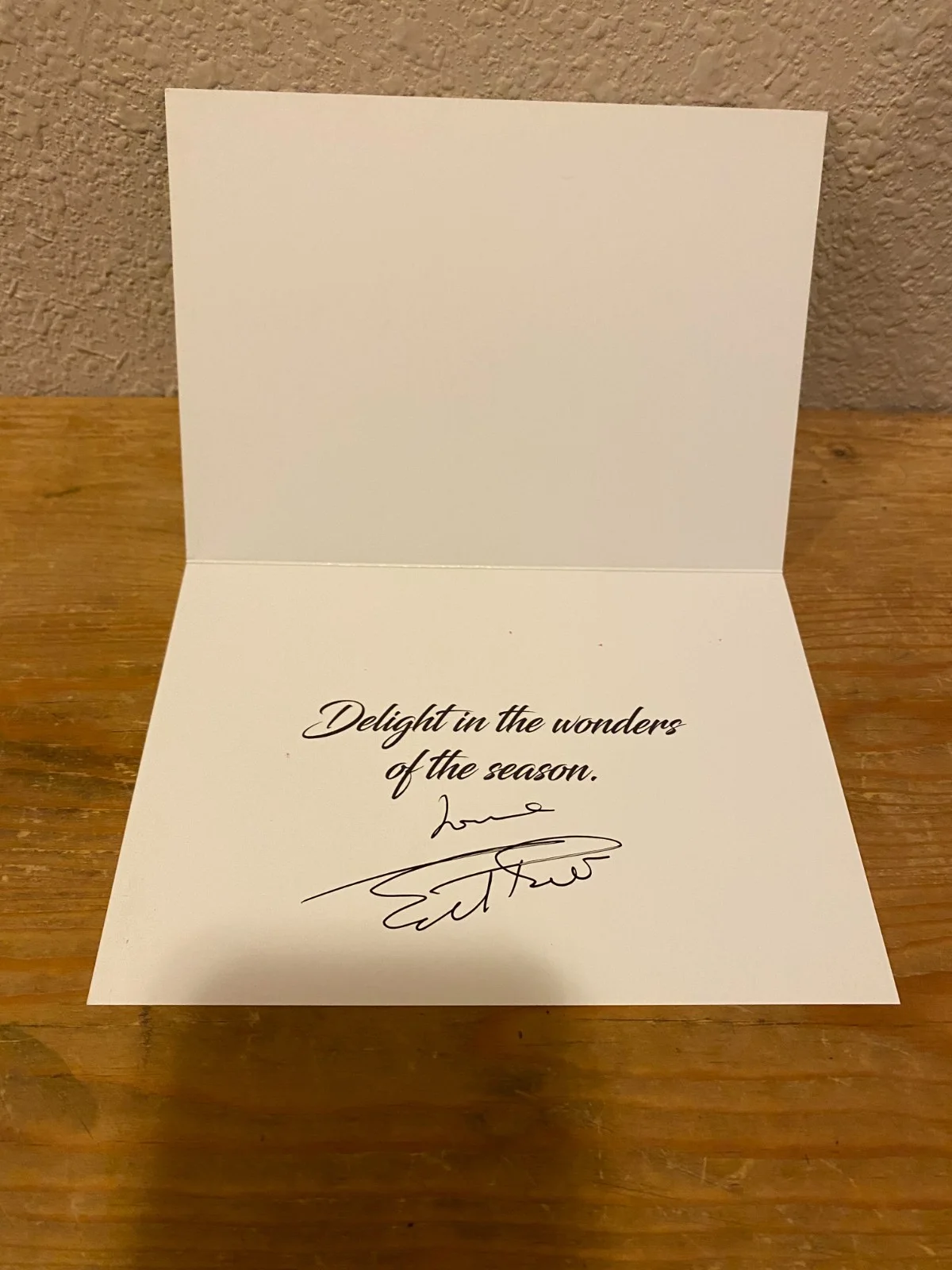 ENGELBERT HUMPERDINCK Signed Christmas Card (2021), image 2