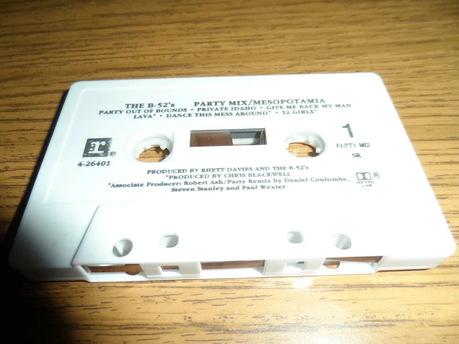 THE B-52'S AUTHENTIC AUTOGRAPHED/SIGNED CASSETTEE--FRED SCHNEIDER + 3, image 4