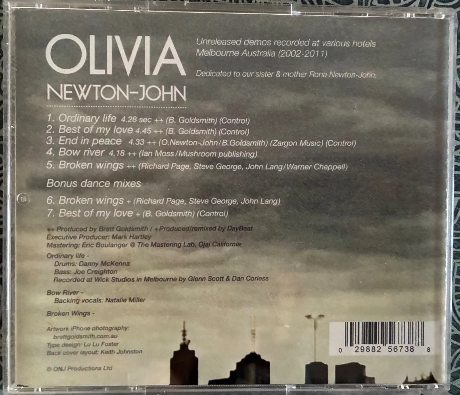 OLIVIA NEWTON-JOHN Signed HOTEL SESSIONS CD Autographed "Love" Rare 2014 Demos, image 4