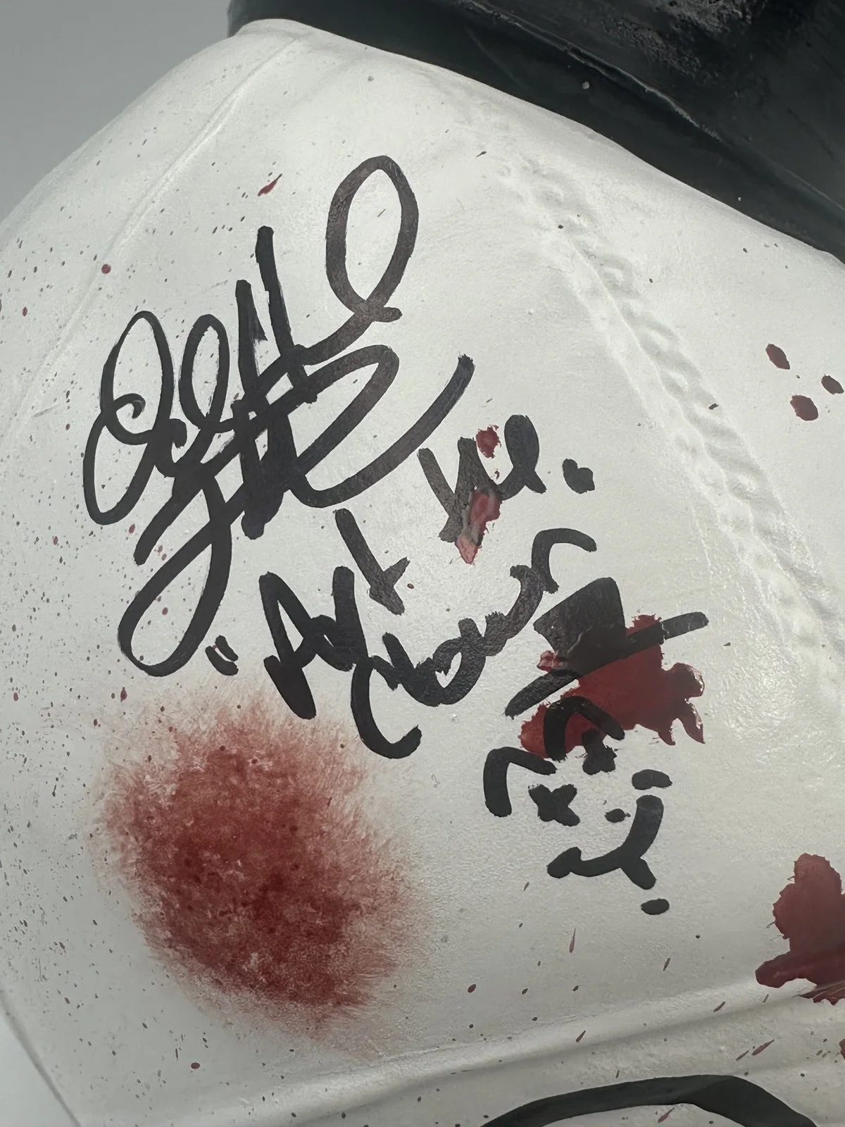 David Howard Thornton — David Howard Thornton Signed Trick or Treat Art the Clown Mask Terrifier BAS 698, изображение 2