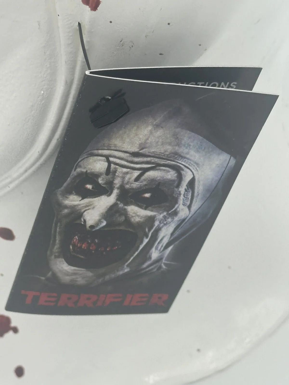 David Howard Thornton — David Howard Thornton Signed Trick or Treat Art the Clown Mask Terrifier BAS 698, изображение 3