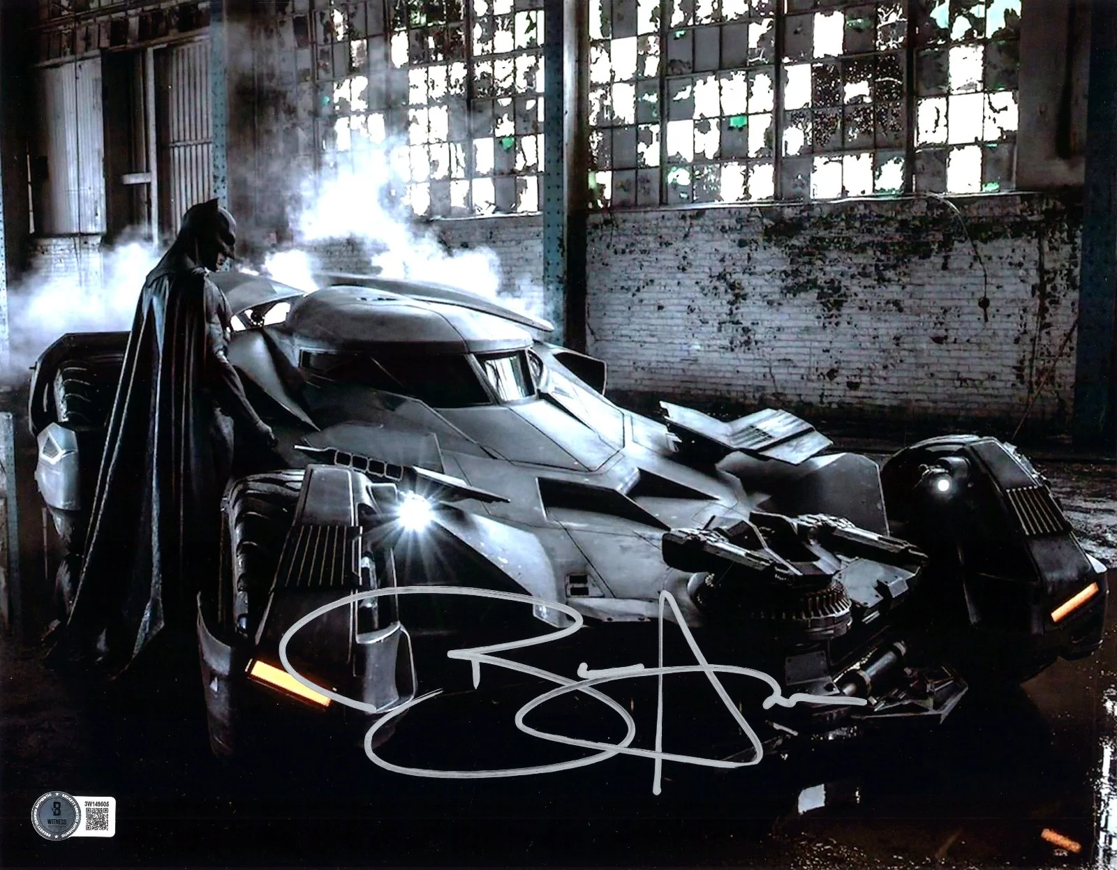 BEN AFFLECK — BEN AFFLECK SIGNED AUTOGRAPH BATMAN V SUPERMAN 11X14 METALLIC PHOTO BAS BECKETT