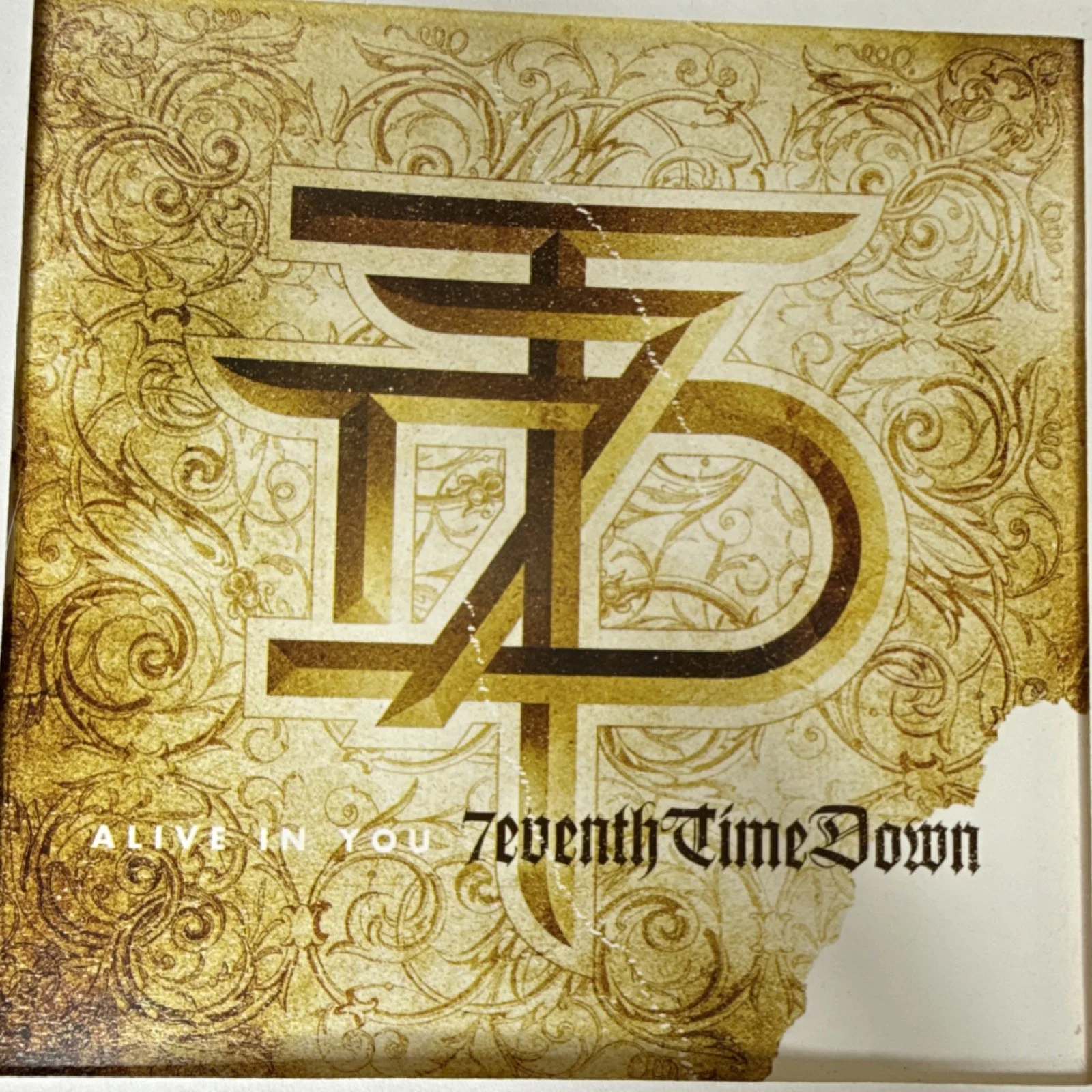 CD e livreto assinado Seventh Time Down Alive In You display emoldurado, image 3
