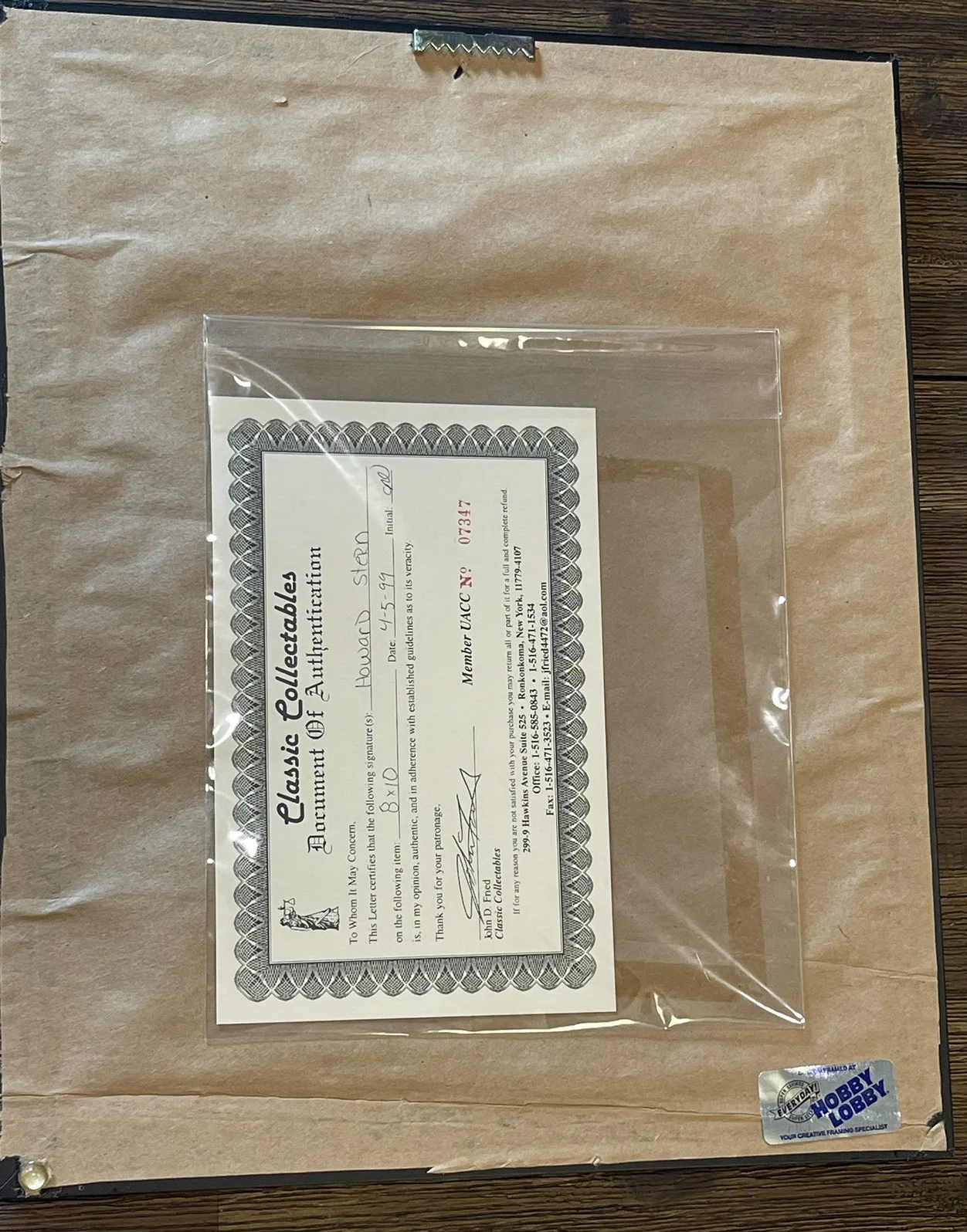Howard Stern — HOWARD STERN Signed Autographed 8x10 w/ COA and Custom Matted Frame, изображение 5