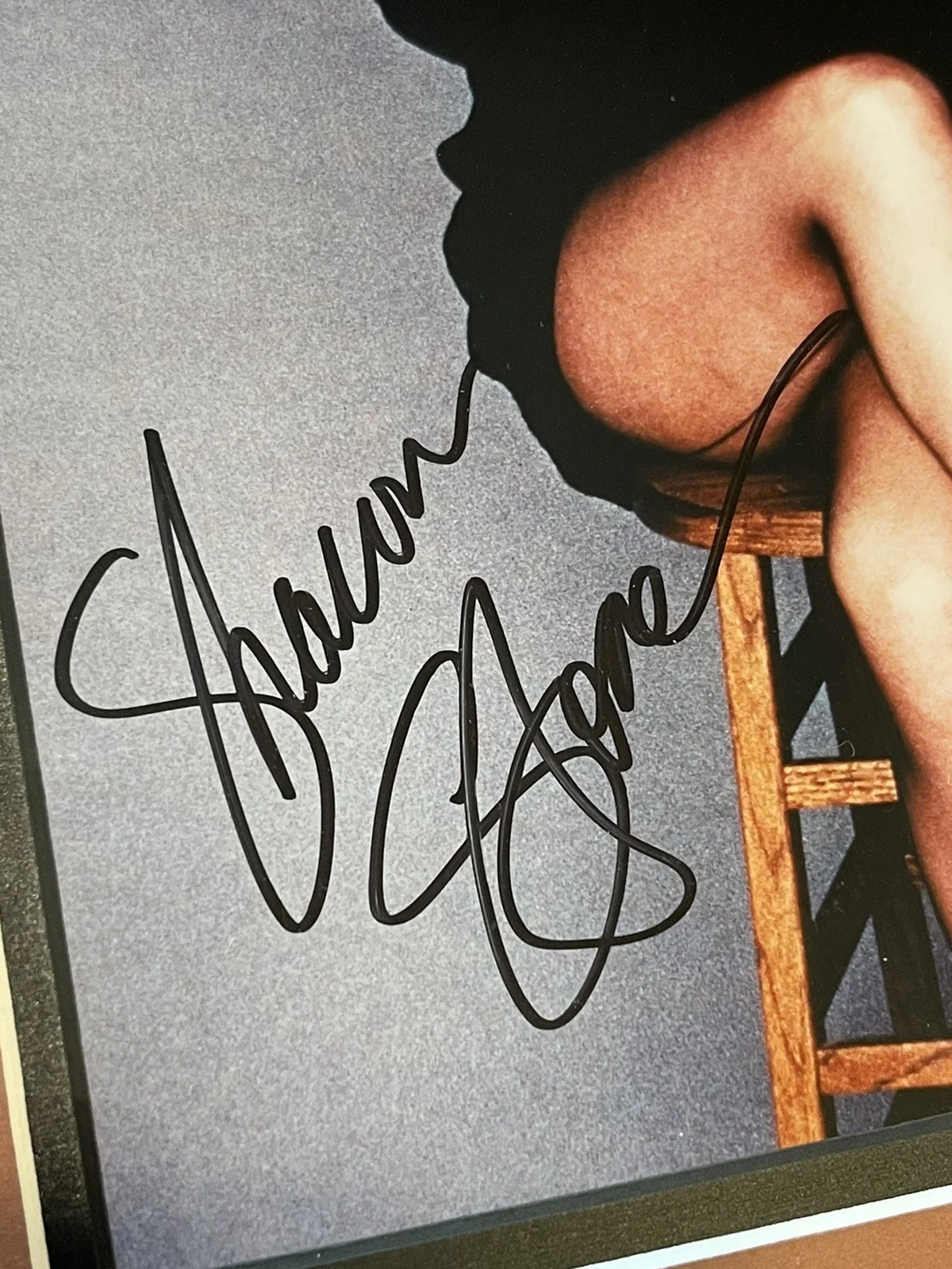Rare Sharon Stone Autographed COA 8x10 w/ Custom Matted Frame w/ Japanese Label, изображение 4