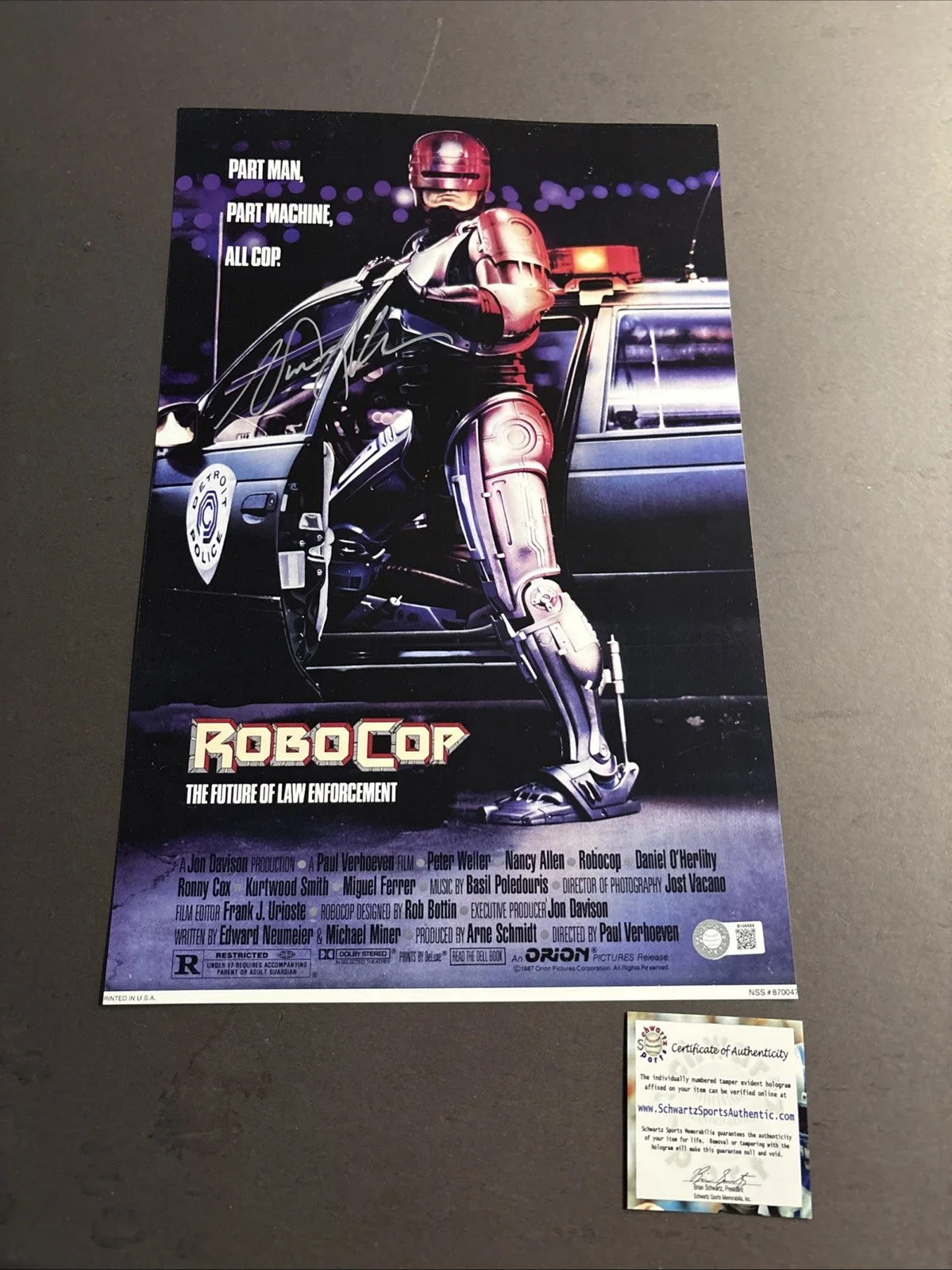 Nancy Allen — Nancy Allen Autographed Signed 11X17 Movie Poster - RoboCop - Schwartz
