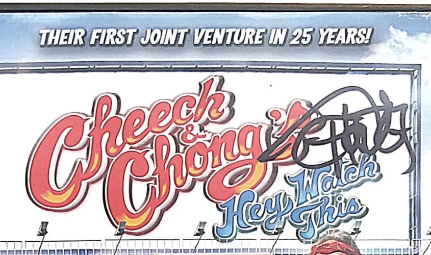 Cheech Marin, Tommy Chong — Cheech Marin Tommy Chong Signed Hey Watch This DVD Cover BAS COA Memorabilia, изображение 2