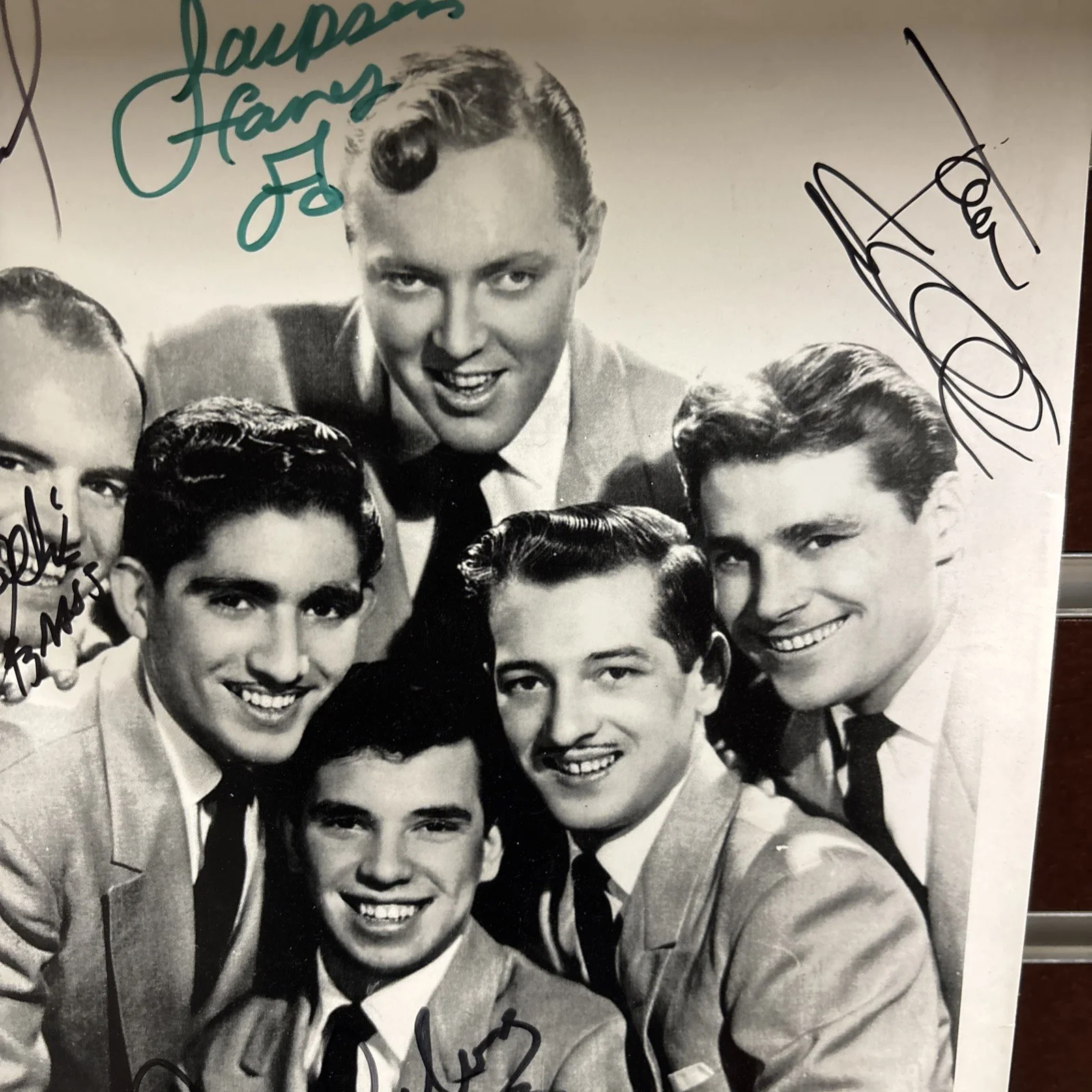 The Comets-signed photo- No COA, image 3