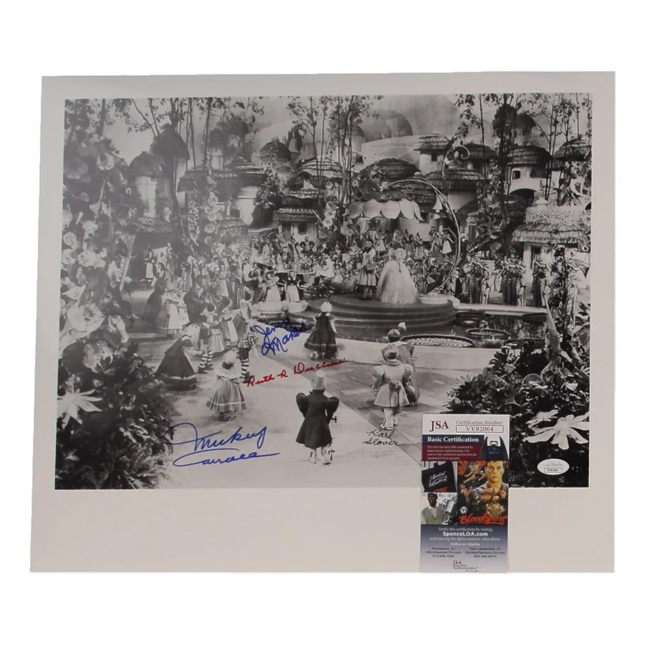 The Wizard of Oz 16x18.5 Multi Signed Munchkin Cast Photo, изображение 2