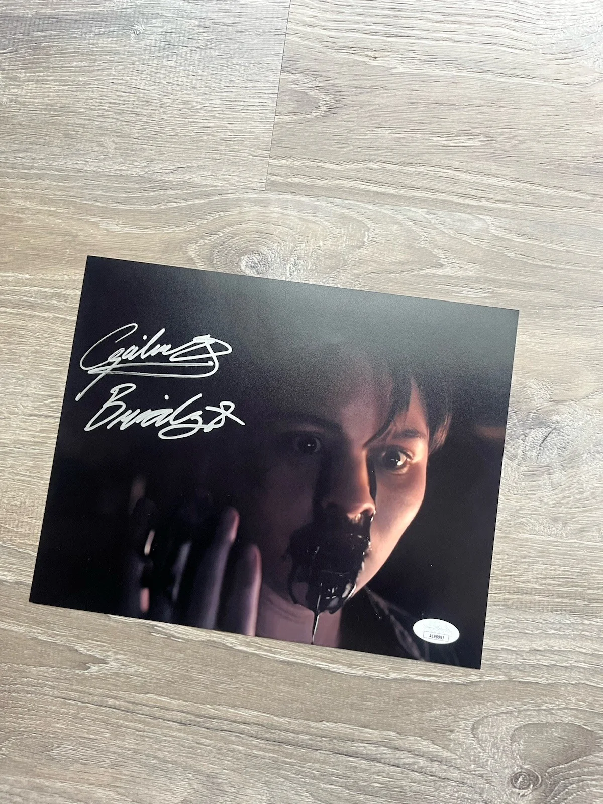 Gabrielle Echols — Gabrielle Echols Signed Evil Dead Rise 8x10 Photo JSA COA Horror Autograph, image 5