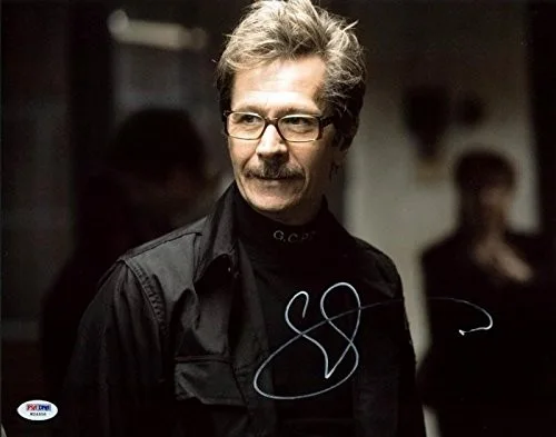 Gary Oldman — Gary Oldman The Dark Knight Signed Authentic 11X14 Photo PSA/DNA #W24506, изображение 2