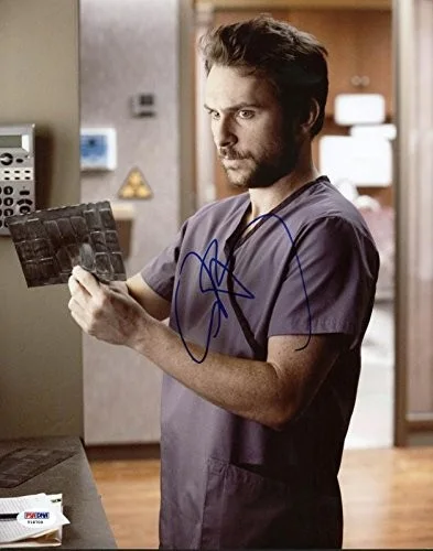 Charlie Day — Charlie Day Horrible Bosses Signed Authentic 11X14 Photo PSA/DNA #Y18709, image 2
