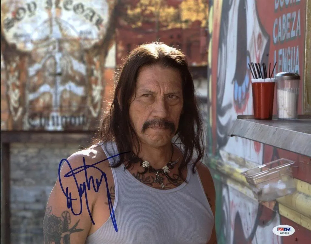 Danny Trejo — Danny Trejo Machete Signed Authentic 11X14 Photo Autographed PSA/DNA #S33708, изображение 3