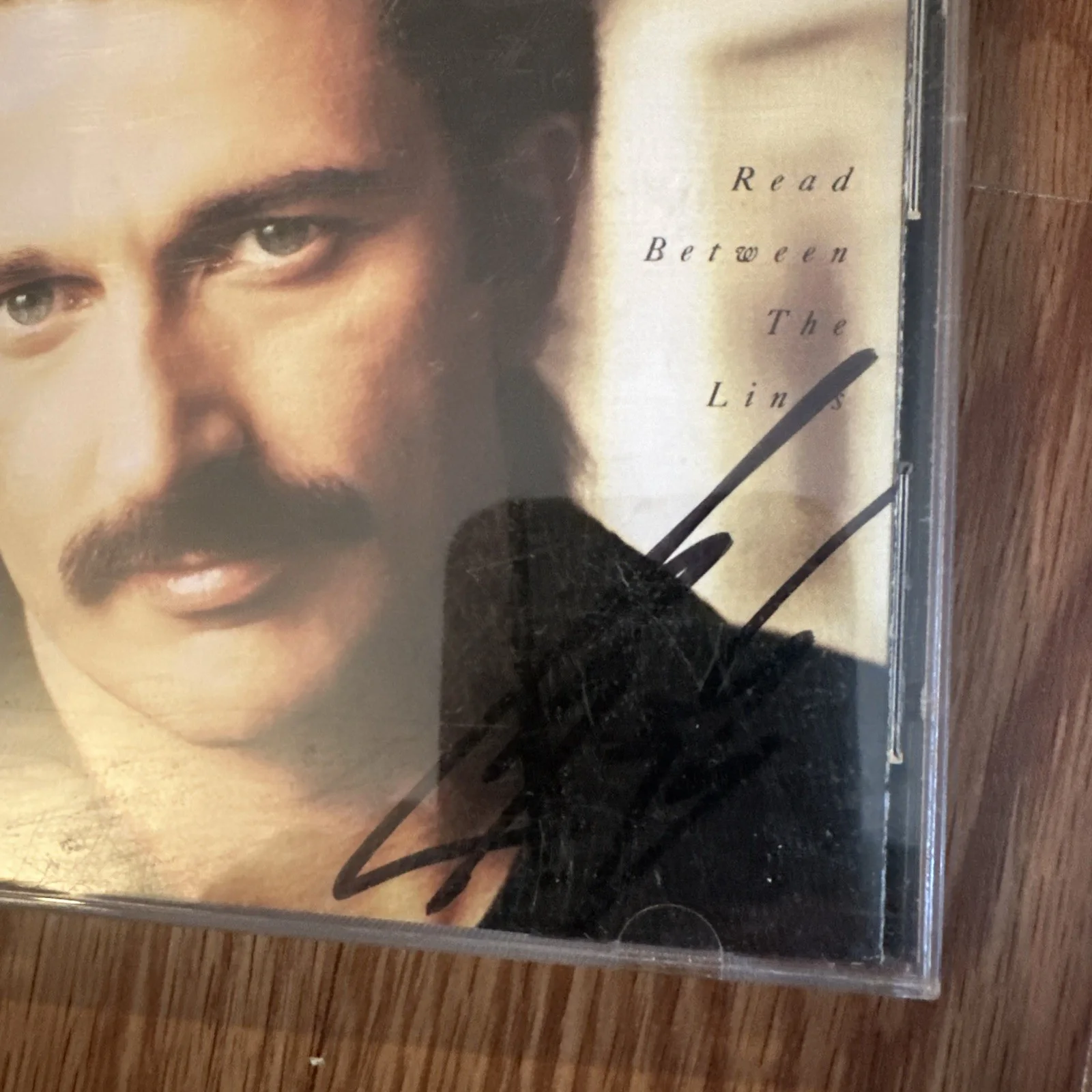 Aaron Tippin Autographed Read Between The Lines CD / SIGNED, image 2