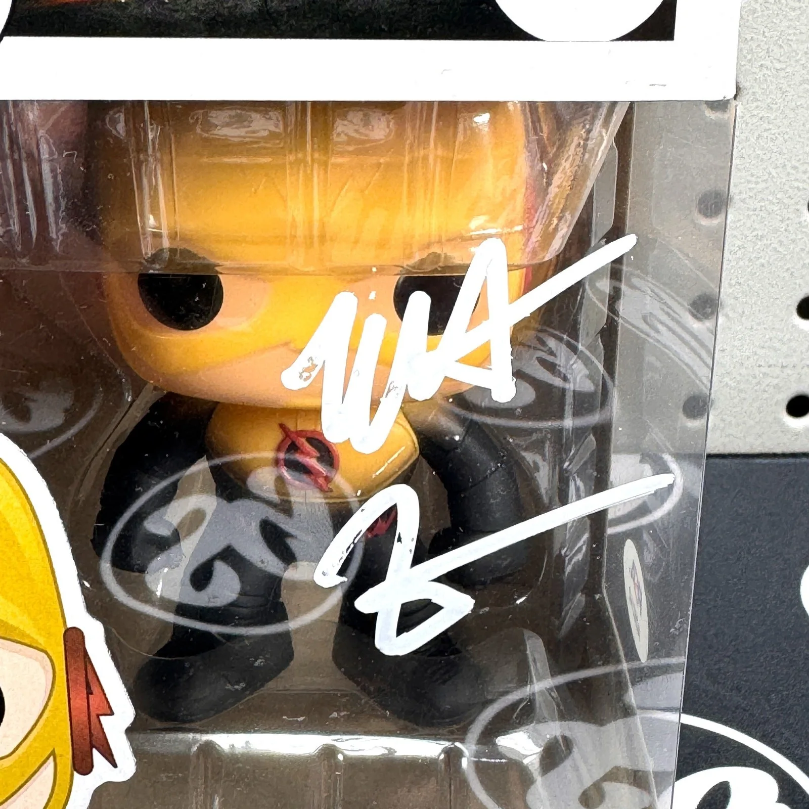 Matt Letscher — MATT LETSCHER Signed "The Flash" Reverse Flash Funko Pop! Figure #215 PSA Auto, image 2