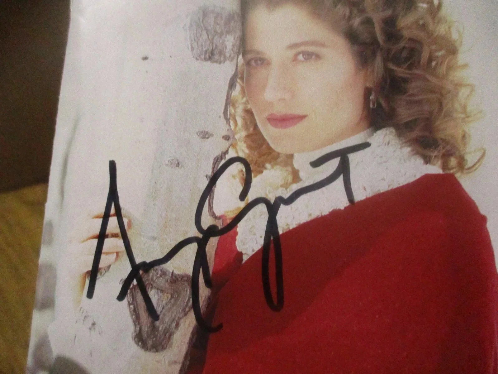 AMY GRANT AUTHENTIC SIGNED/AUTOGRAPHED HOME FOR CHRISTMAS CD, image 2