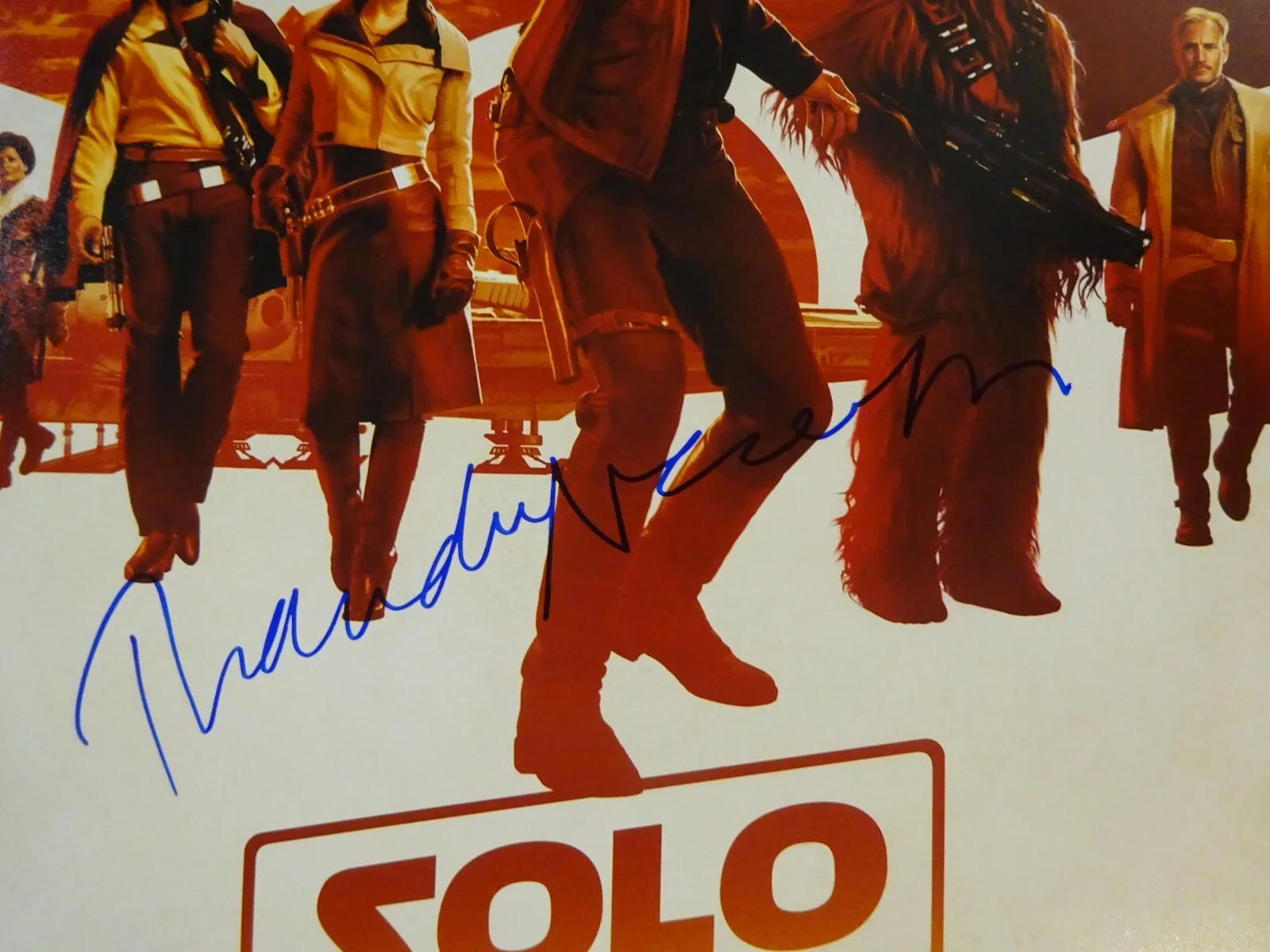 Thandie Newton — Signed THANDIE NEWTON Autographed SOLO A STAR WARS STORY 12x18 Photo BECKETT COA, изображение 3