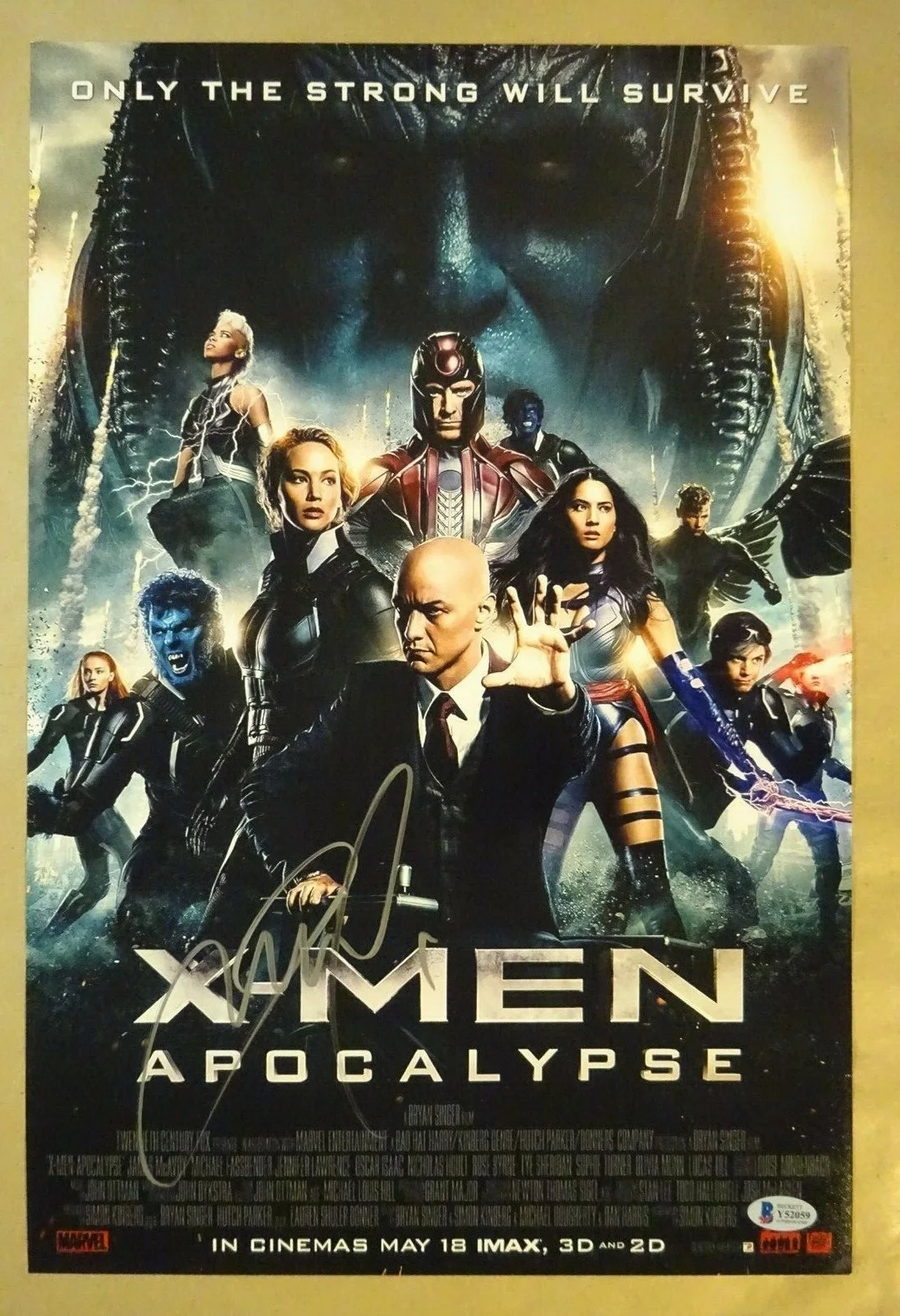 James McAvoy — Signed JAMES MCAVOY Autographed X-MEN APOCALYPSE 12"x18" Photo BECKETT BAS COA, изображение 2