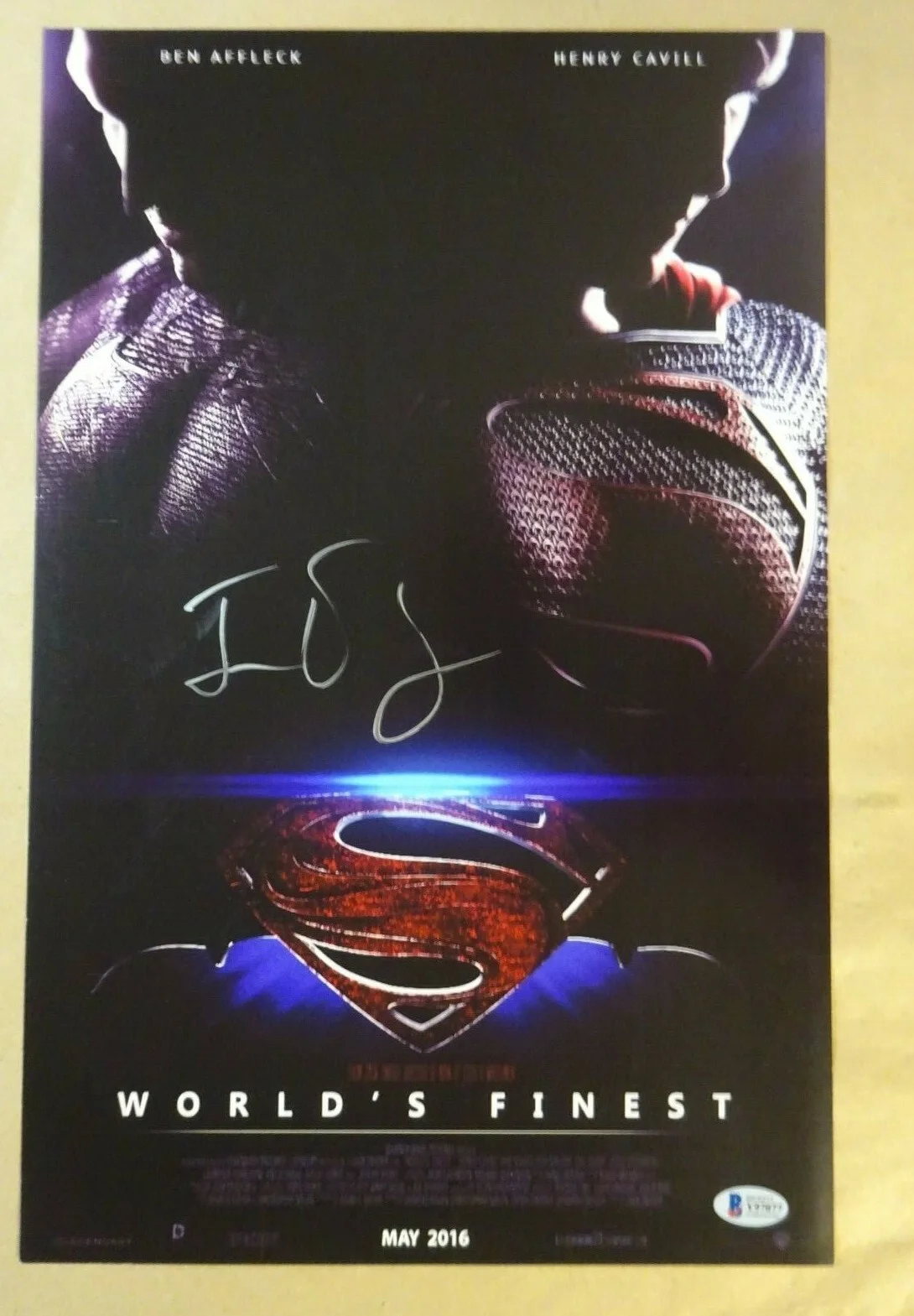 Jesse Eisenberg — Signed Jesse Eisenberg Man of Steel World's Finest Photo 11x17 Beckett BAS COA, изображение 2