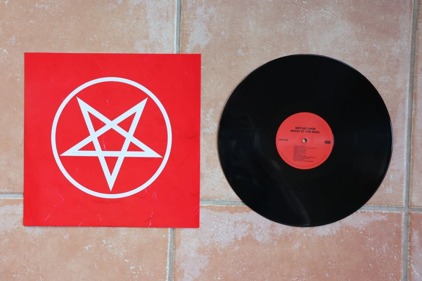 Nikki Sixx Signed Autographed Motley Crue Shout At The Devil Album Record SATD, image 3