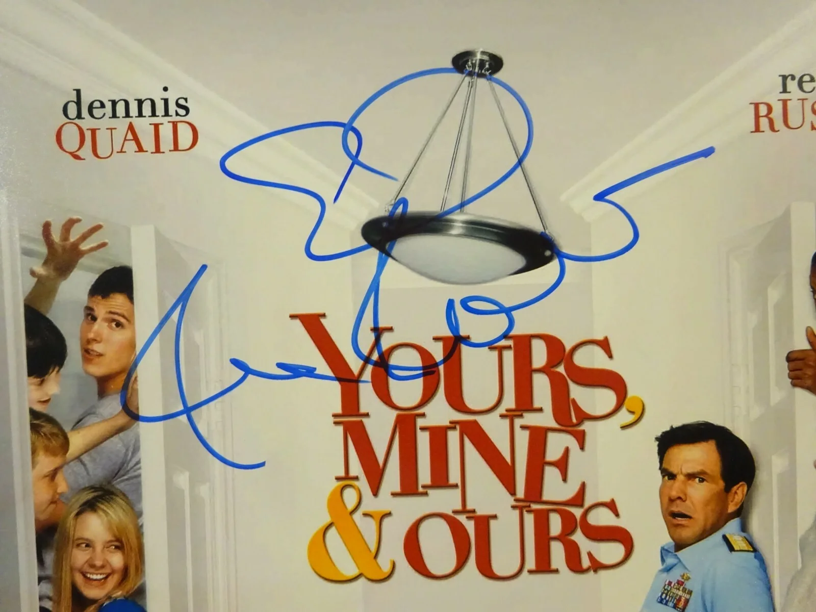 Rene Russo — Signed RENE RUSSO Autographed YOURS, MINE & OURS 12"x18" Photo BECKETT BAS COA, image 3