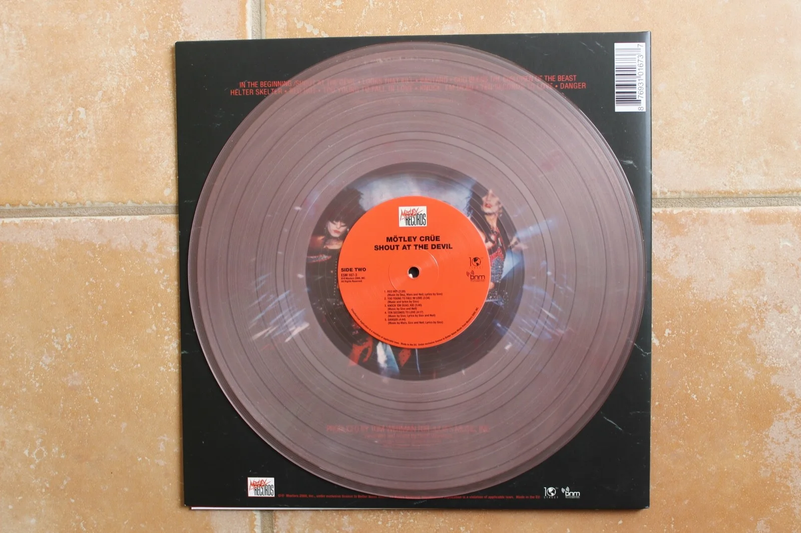 Nikki Sixx Signed Autographed Motley Crue Pink Shout At The Devil Album SATD '83, изображение 2