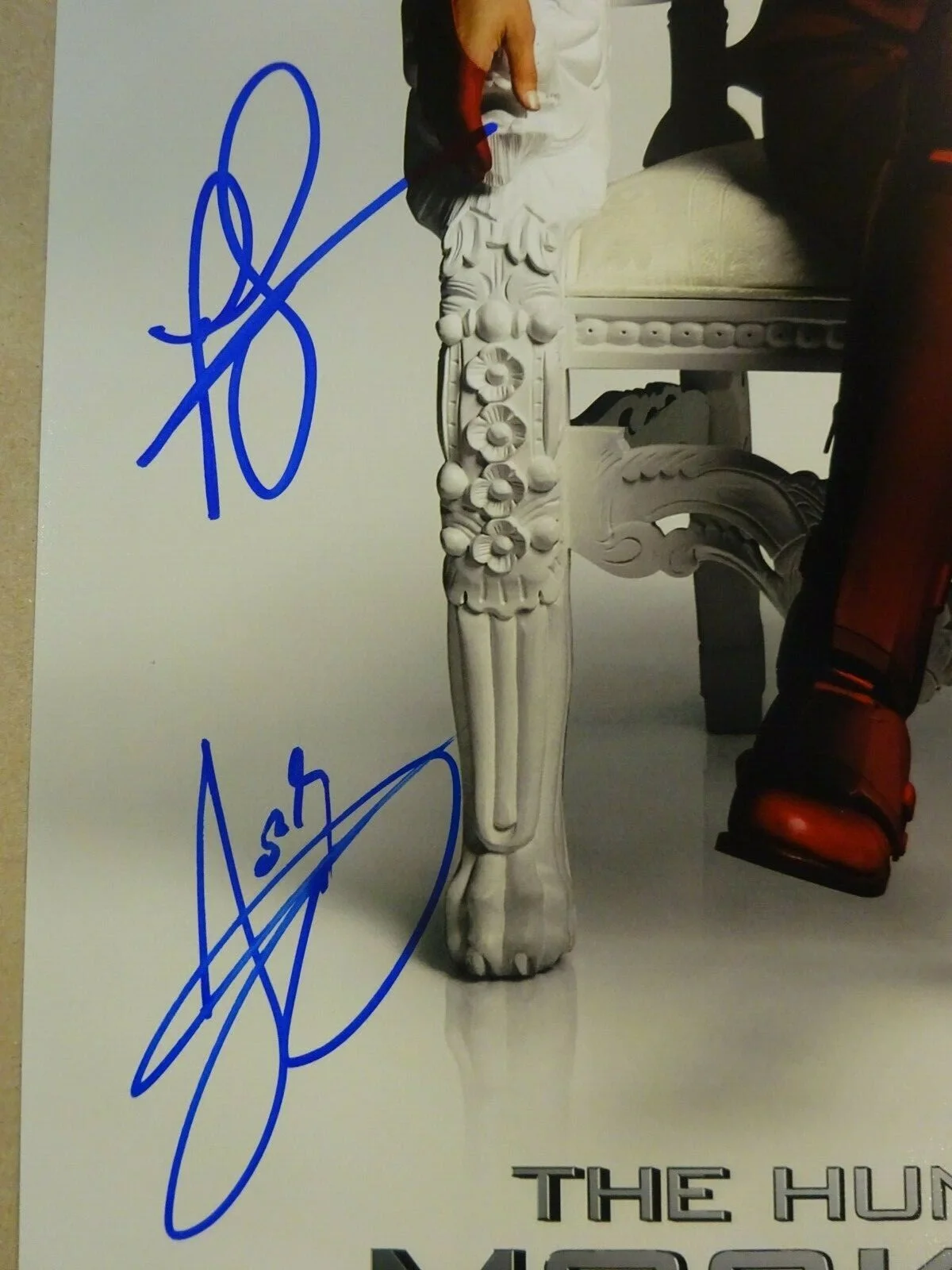 Francis Lawrence, Josh Hutcherson — Signed FRANCIS LAWRENCE JOSH HUTCHERSON HUNGER GAMES 12x18 Photo BECKETT BAS COA, изображение 3