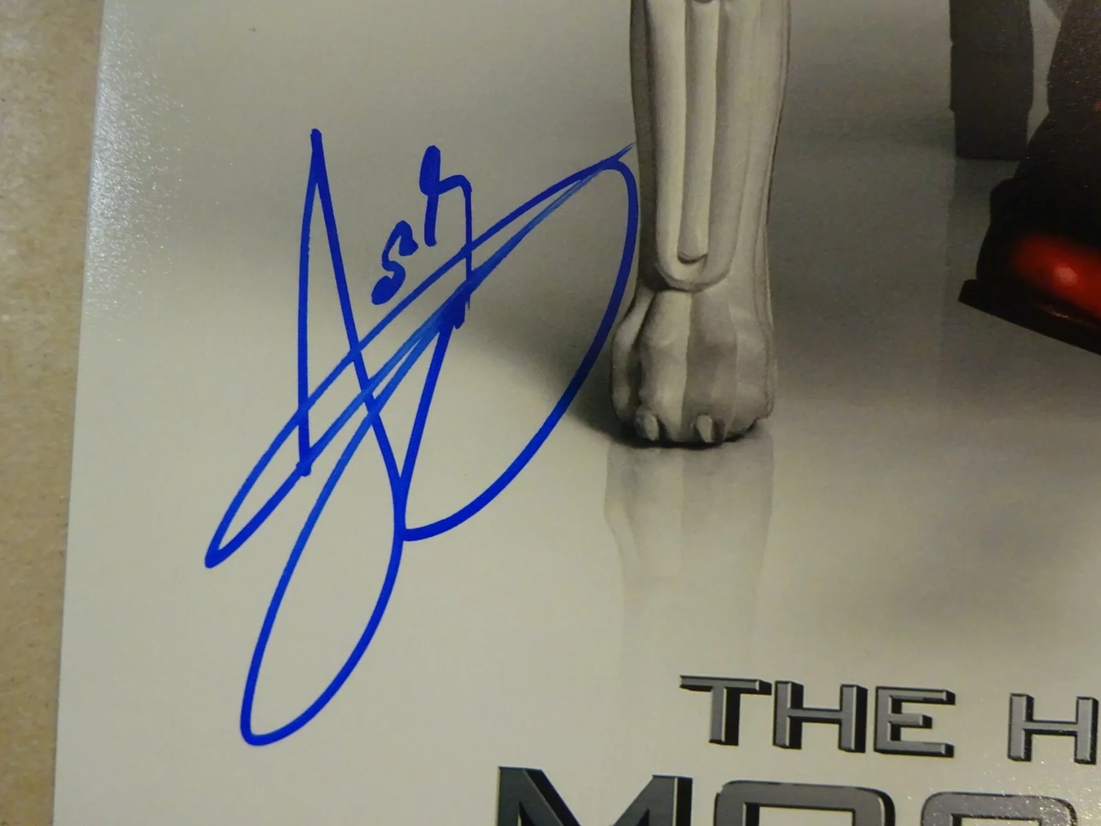 Francis Lawrence, Josh Hutcherson — Signed FRANCIS LAWRENCE JOSH HUTCHERSON HUNGER GAMES 12x18 Photo BECKETT BAS COA, изображение 5