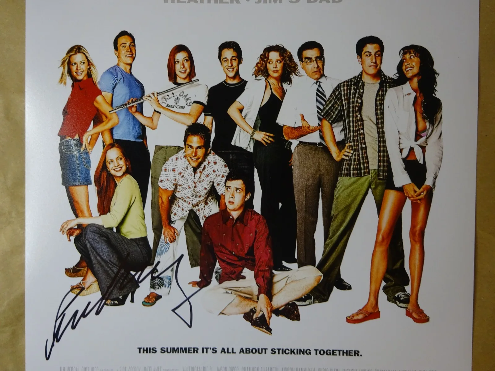 Eugene Levy — Signed Eugene Levy Autographed American Pie 2 11"x17" Photo Beckett BAS COA, изображение 3
